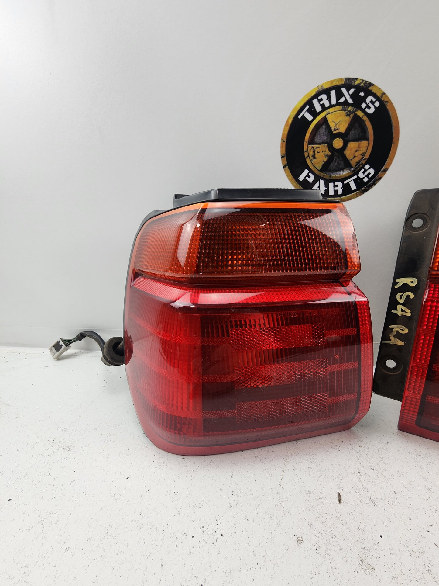 S1 C34 Stagea Complete Set Rear Tail Lights Good Condition