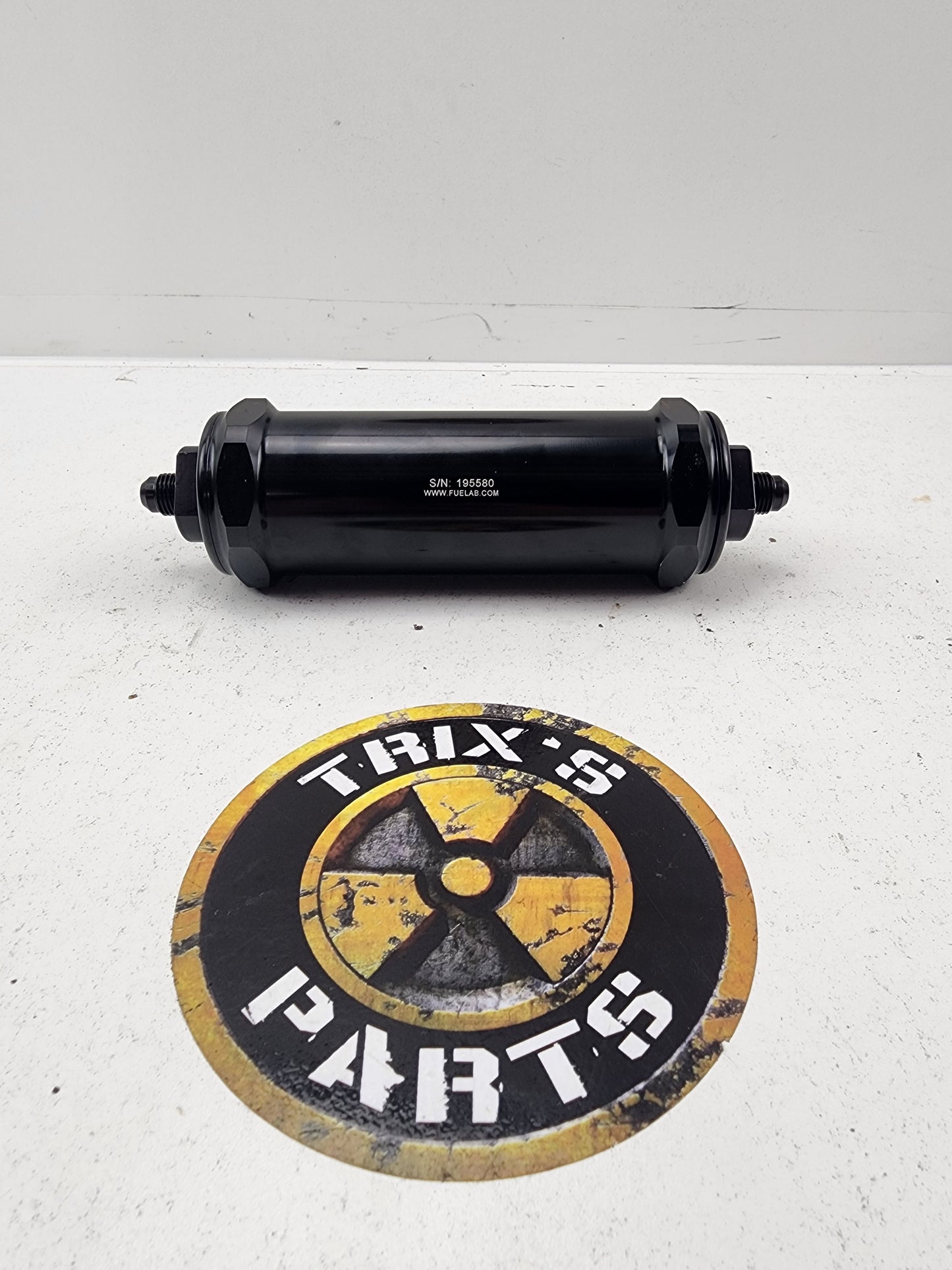 Like New Fuel Labs 40 Micron Inline Fuel Filter 6an