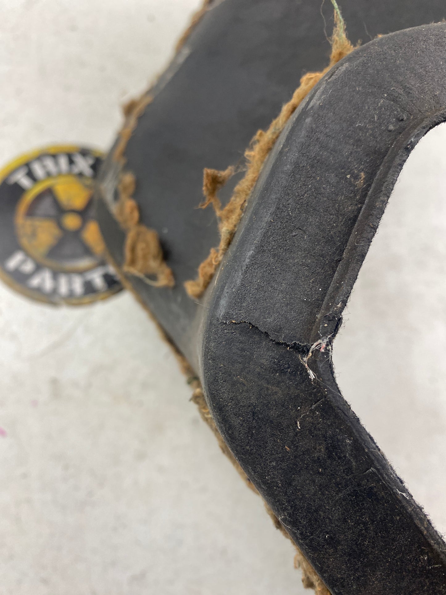350z boot trim RHS C grade