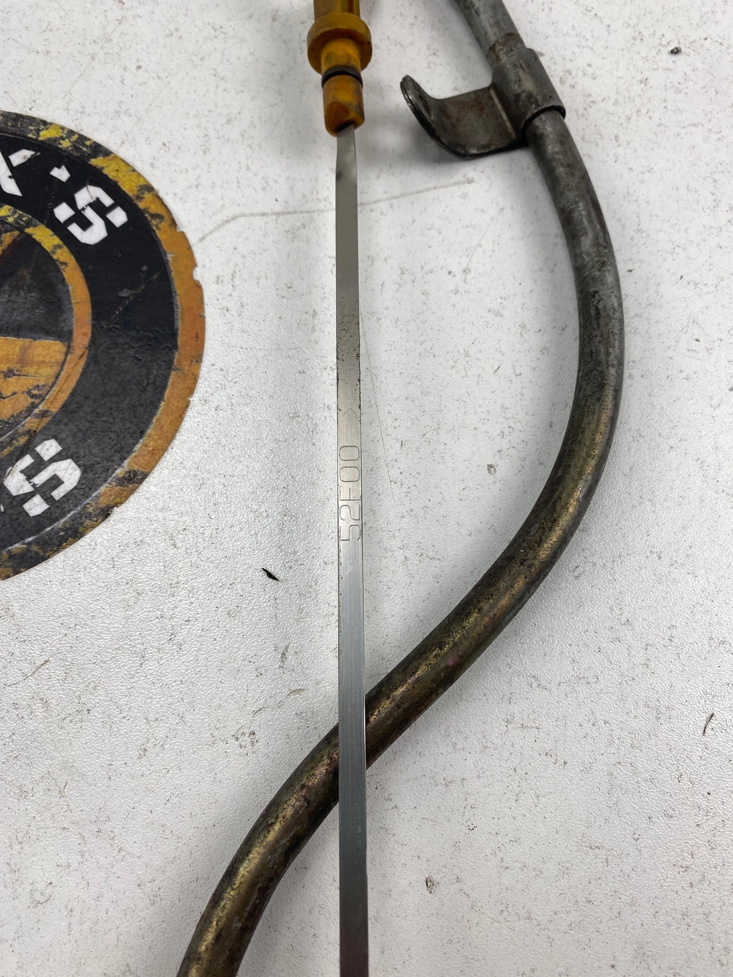 52F00 SR20 dip stick and tube