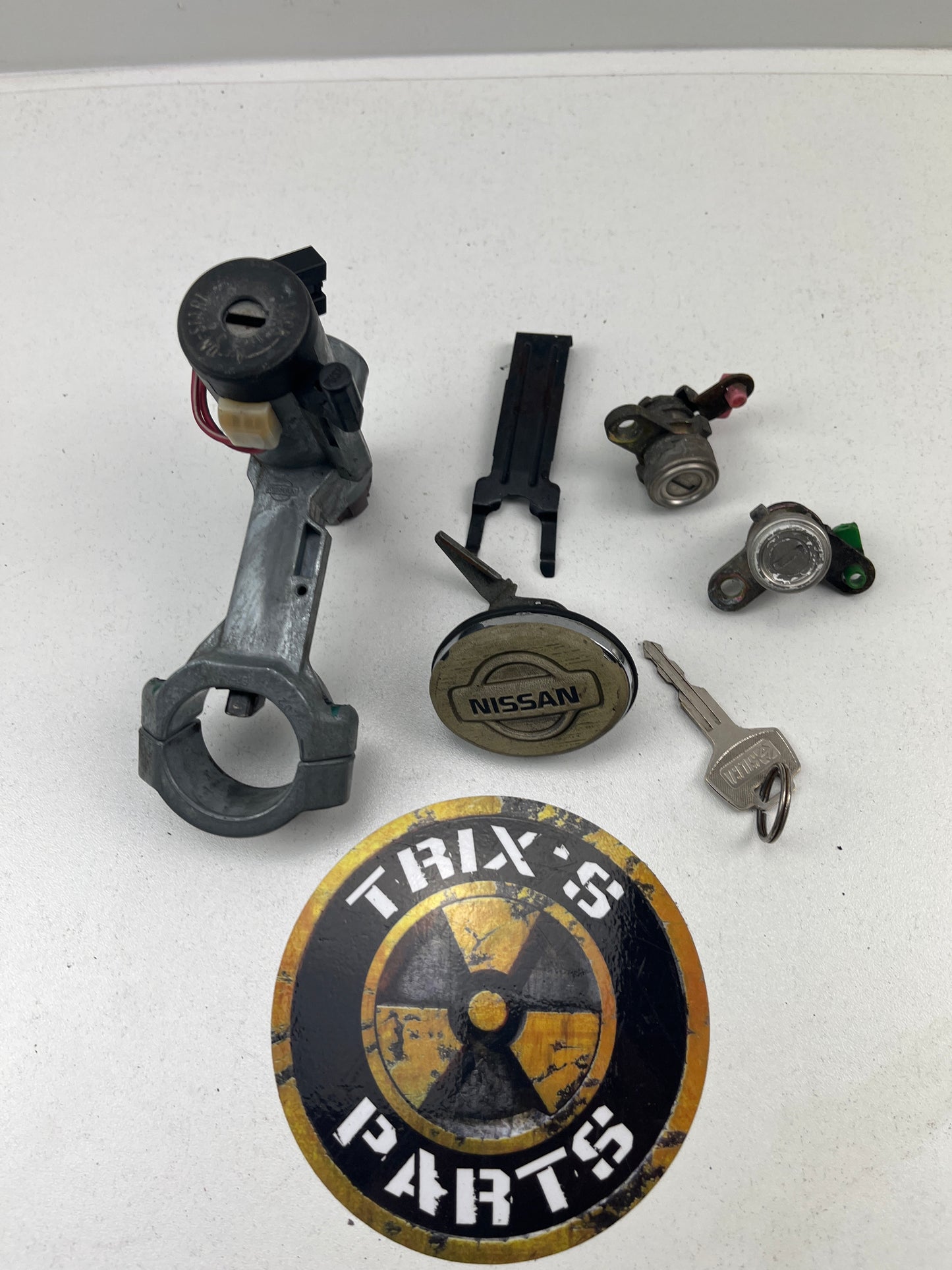 Full Lock and Key Set - Keyed Alike R33 S2 Skyline