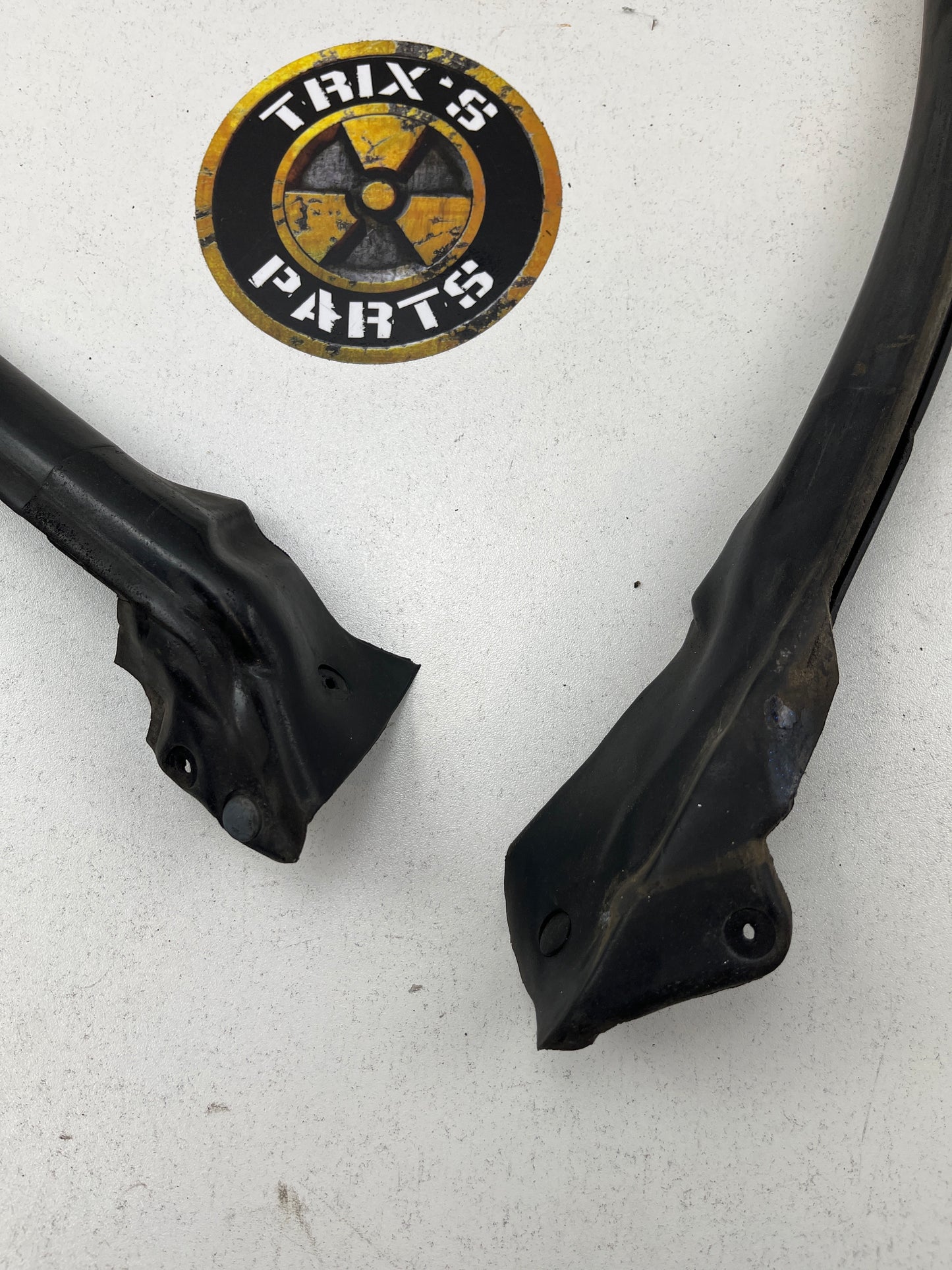 Used Driver Side Door Rubber For R33 Skyline