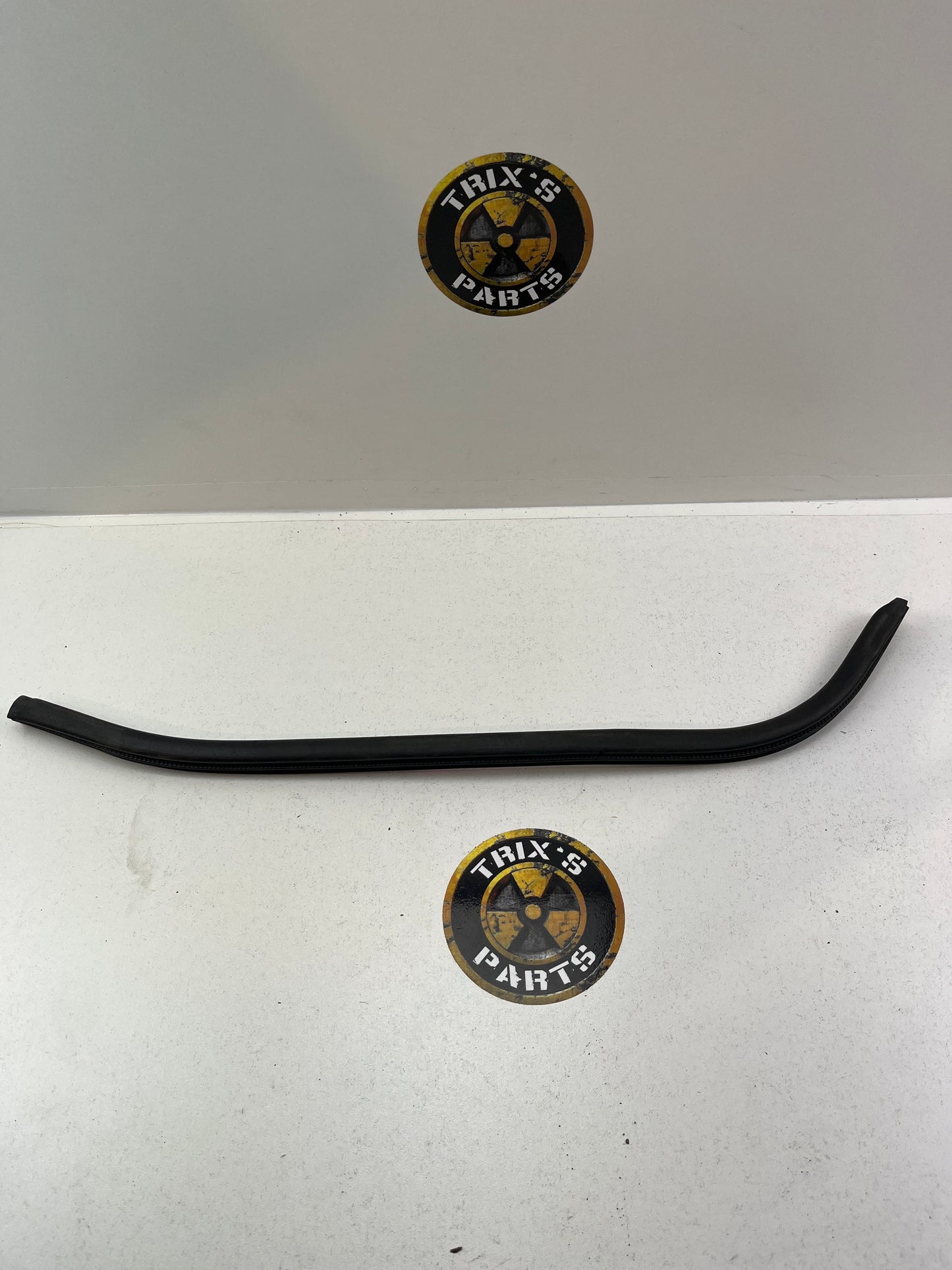 Used Rubber And Pinch Mould - Yellow Dot Door Seal For C34 Stagea