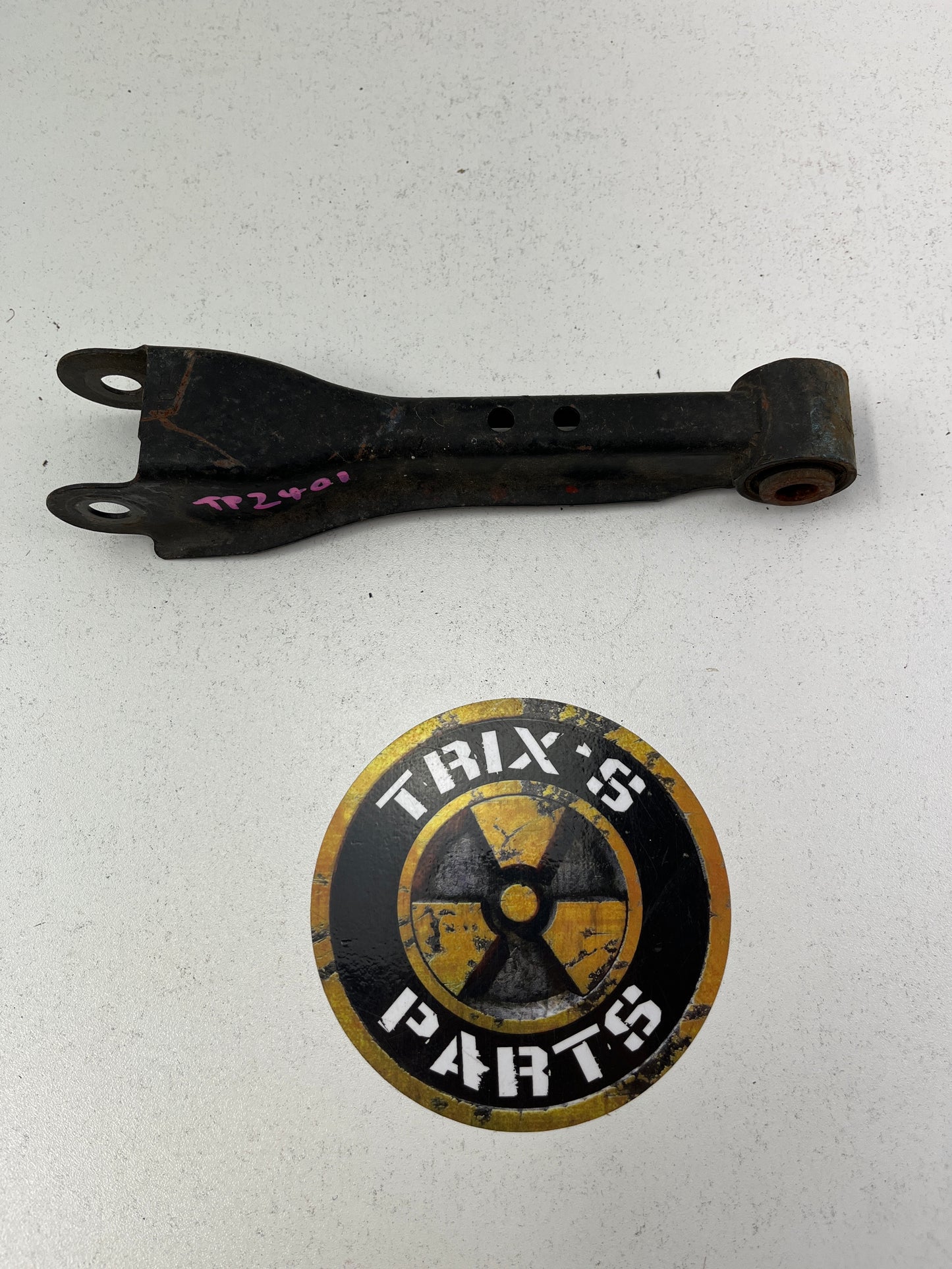 Rear Standard Traction Arm, S/R Chassis