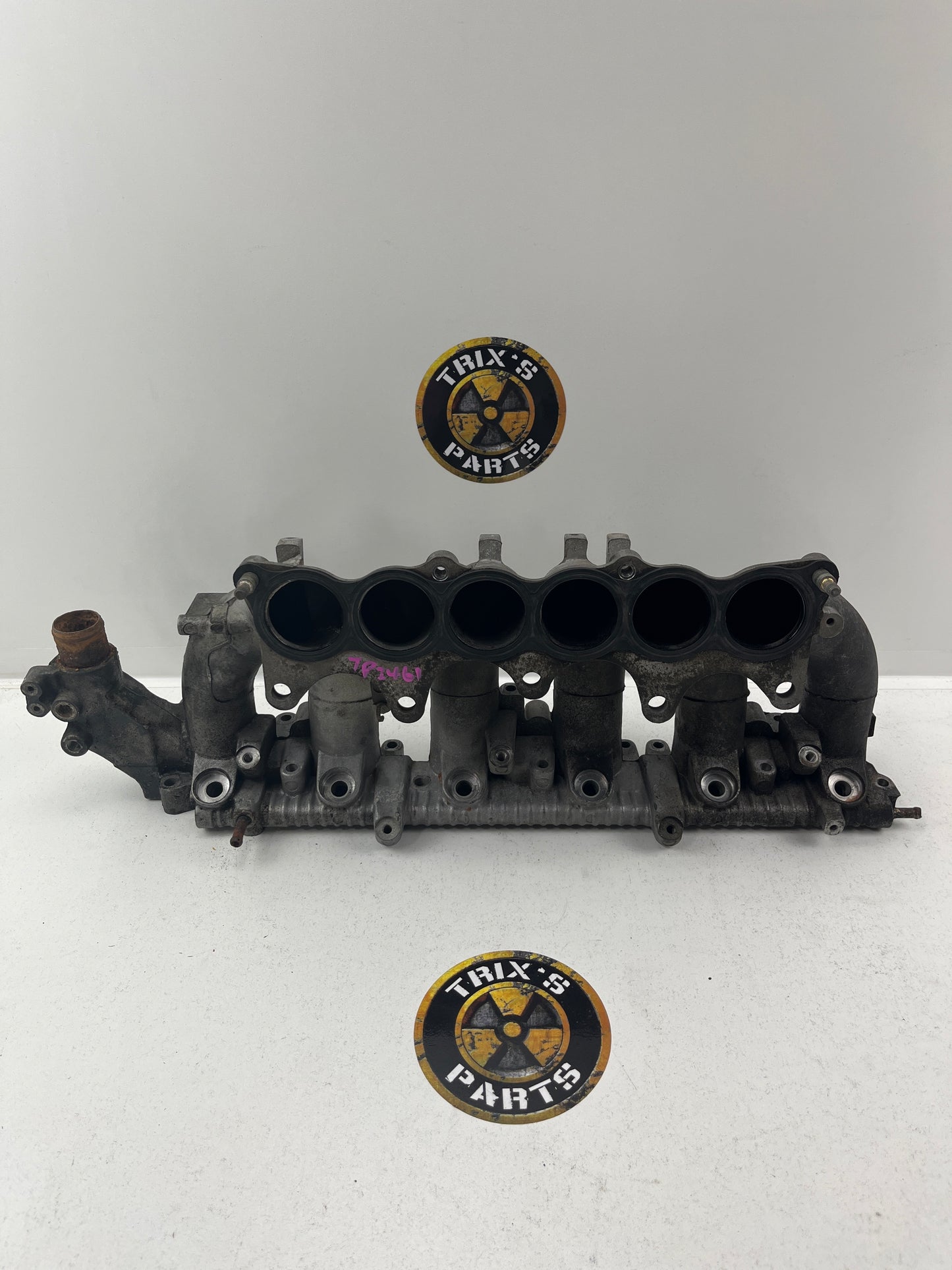 Used Bottom Bare Intake Manifold to Suit RB25DET and RB25DE Engines