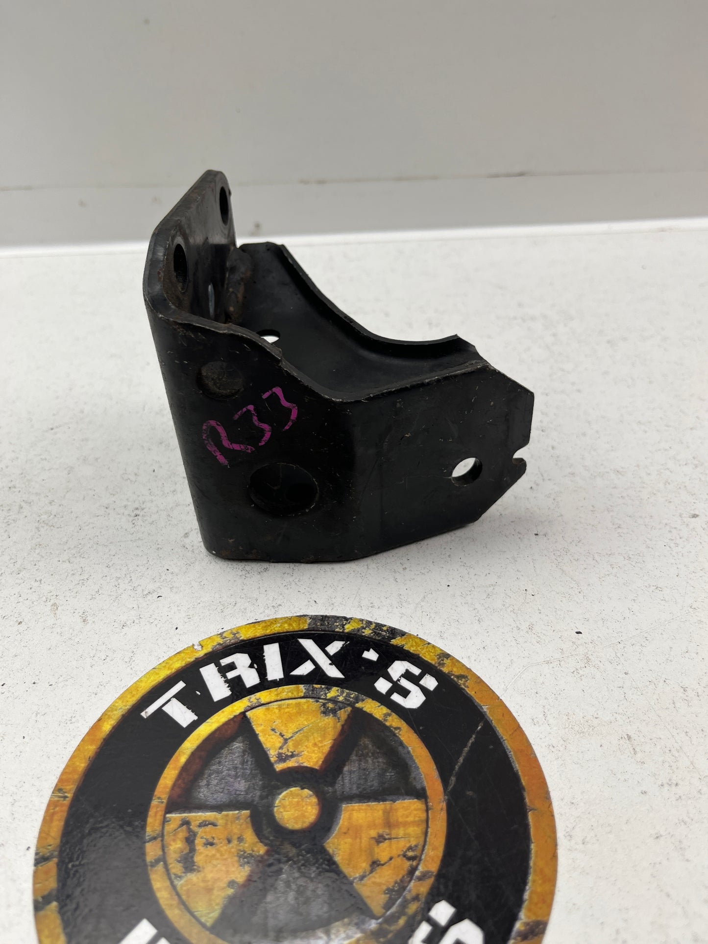 Standard Rb25 Engine Mount Bracket Passenger Side