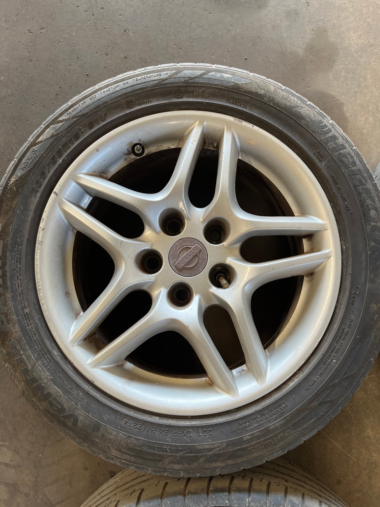 C34 Stagea Factory Wheels Set