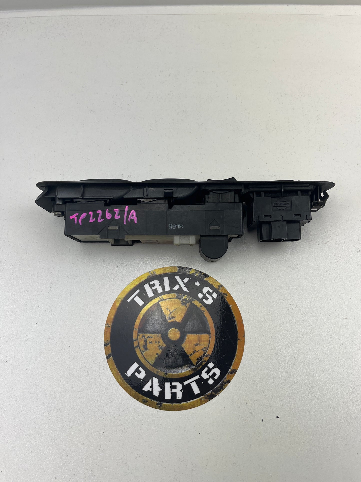 C34 Stagea Window, Mirrors, Door Locks Switches and Trim, Driver Side, Grade A