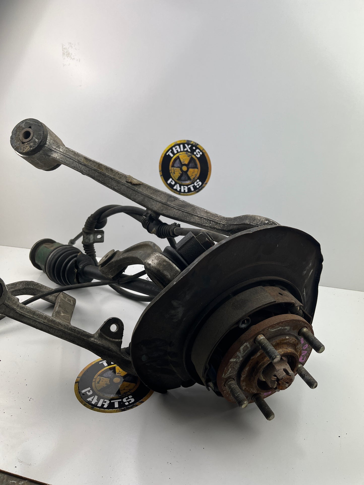 Evo 7, Evo 8, Hub Assembly, Front And Rear (Set). No Disc, No Brakes. Has Top And Lower Rear Control Arms. (Front Knuckles, And Axles And Hubs)