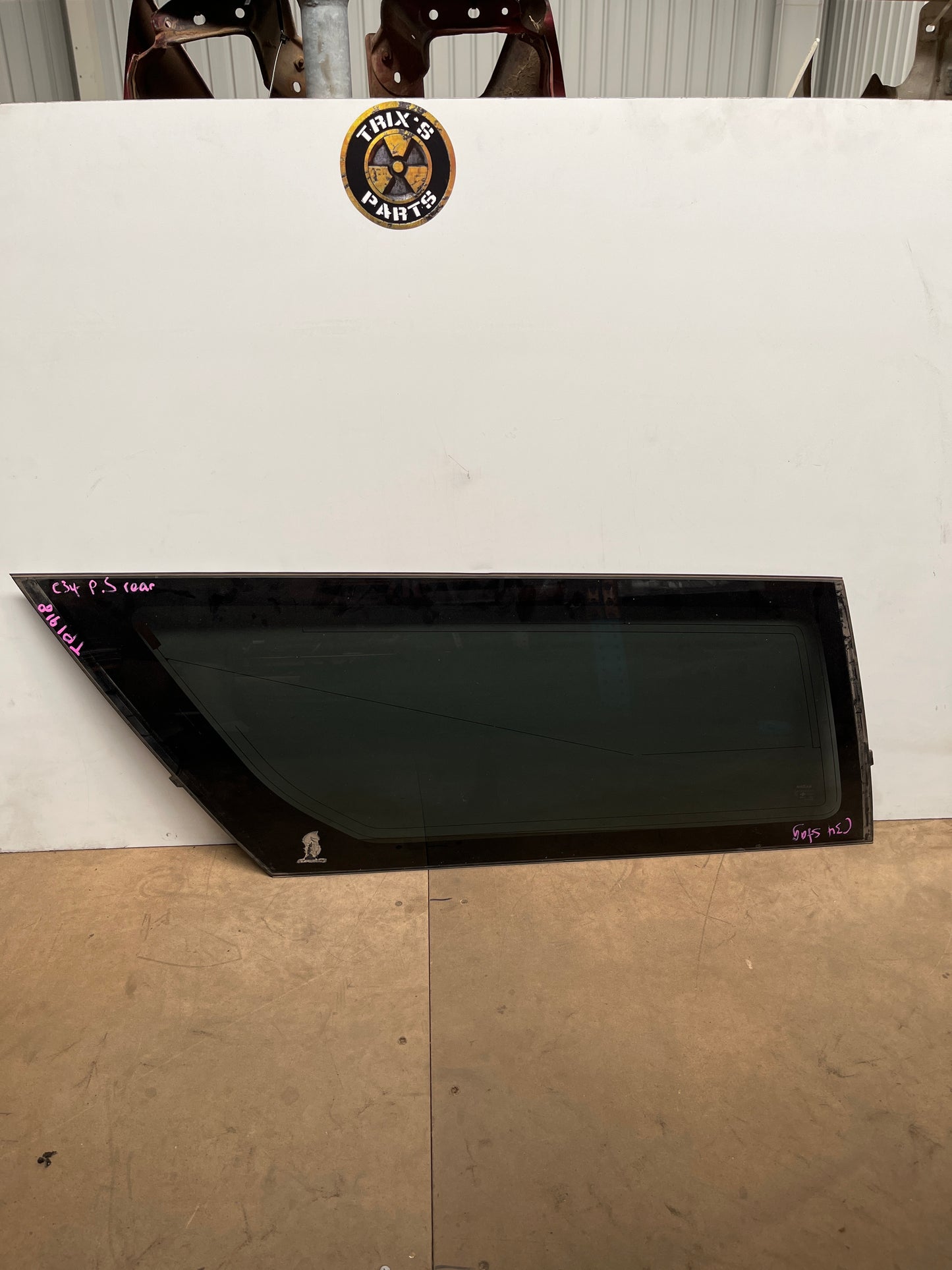 Used Rear Passenger Side Window To Suit Nissan C34 Stagea