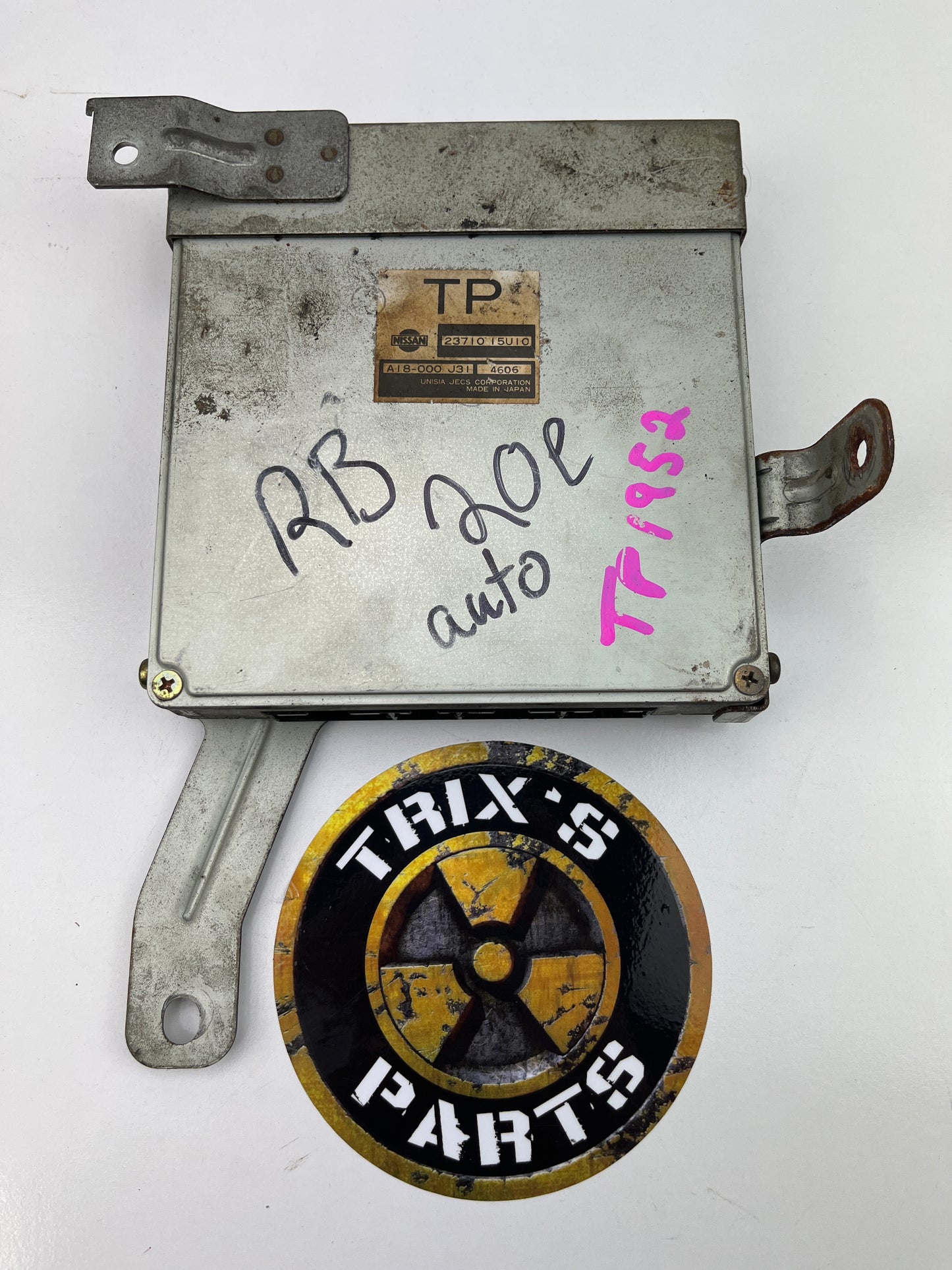 Nissan RB20DE Standard ECU 23710 15U10 A/T