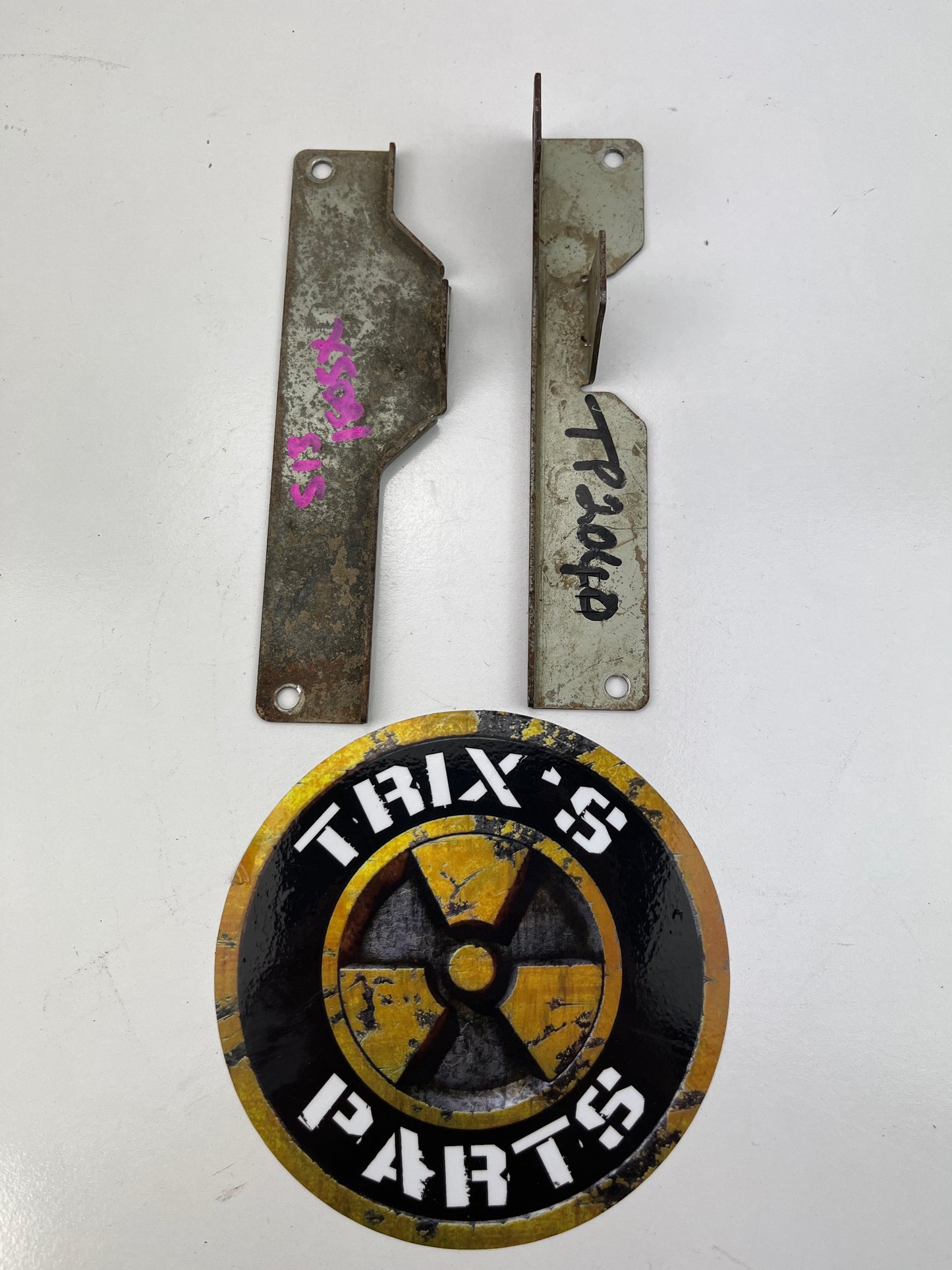 Nissan S13, 180SX Standard ECU Mounting Brackets