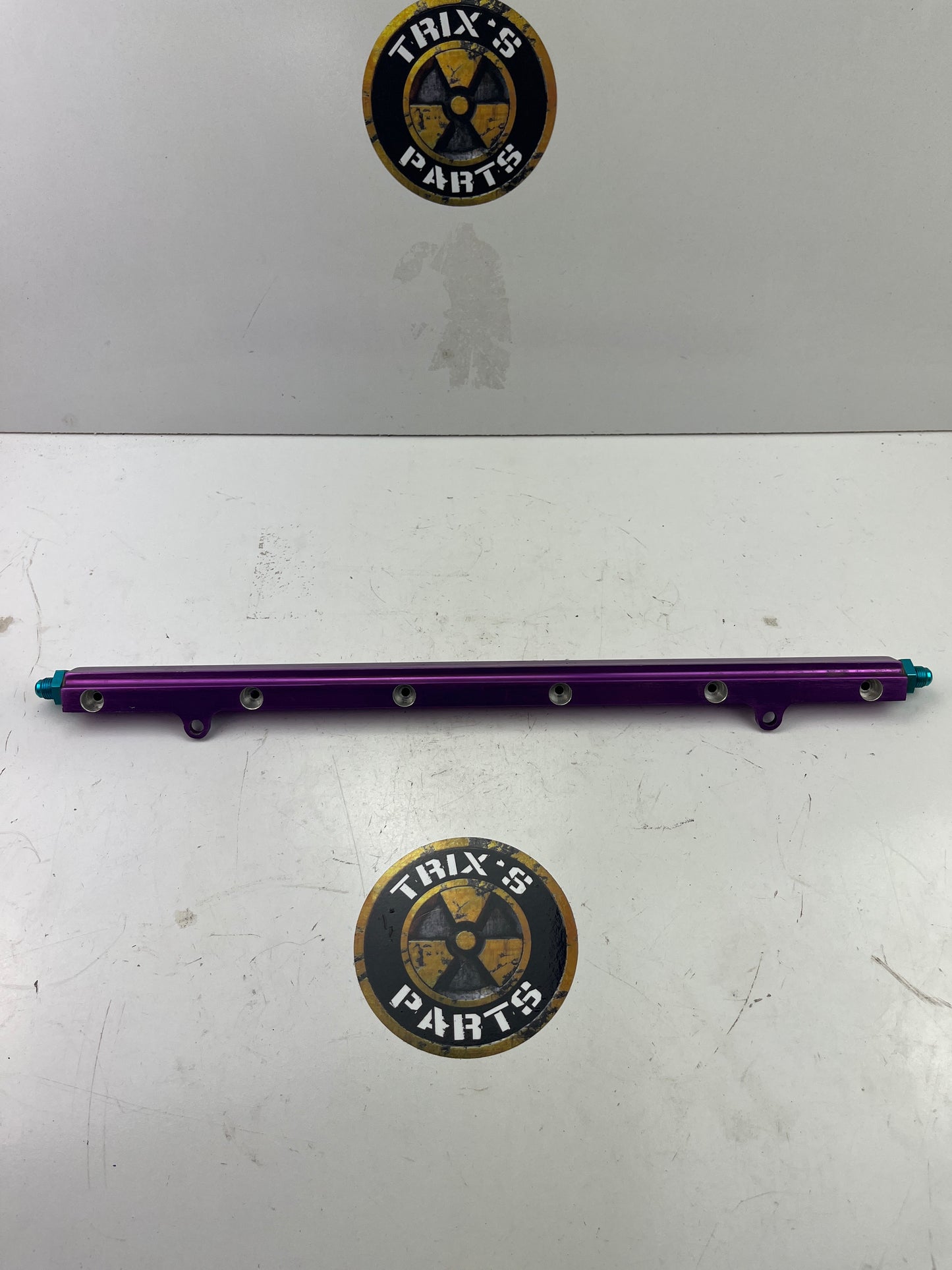 Used HKS Fuel Rail (14mm Holes) Suit RB26DETT