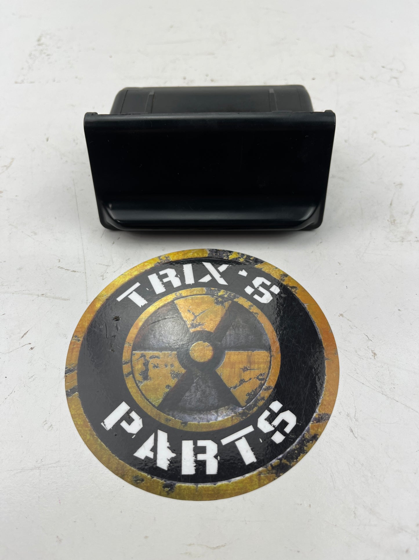 Ashtray Suit R32 S2 Smooth Finish Skyline