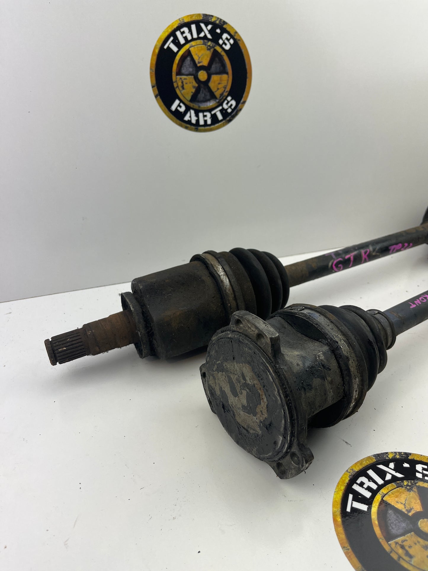 R32 GTR, R33 GTR, C34 Stagea Front Driveshafts Pair