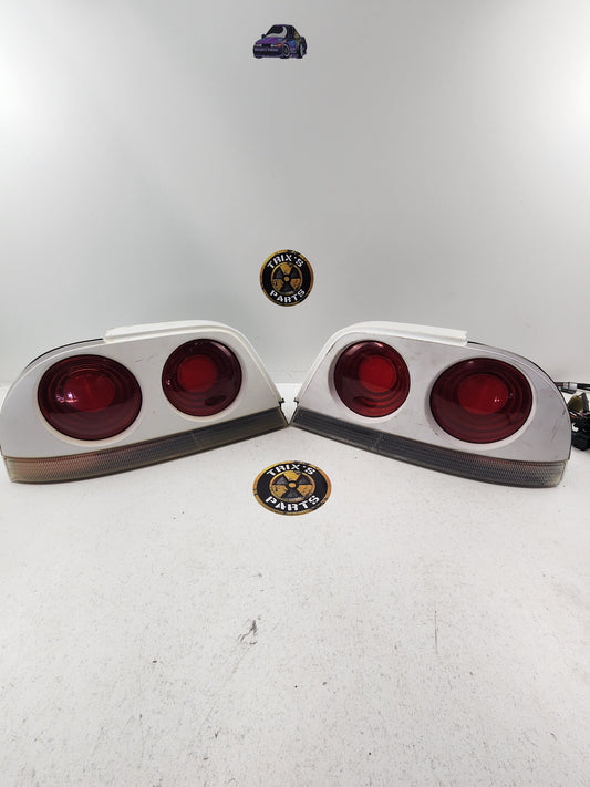 Standard R33 Coupe Tail Lights Pair White