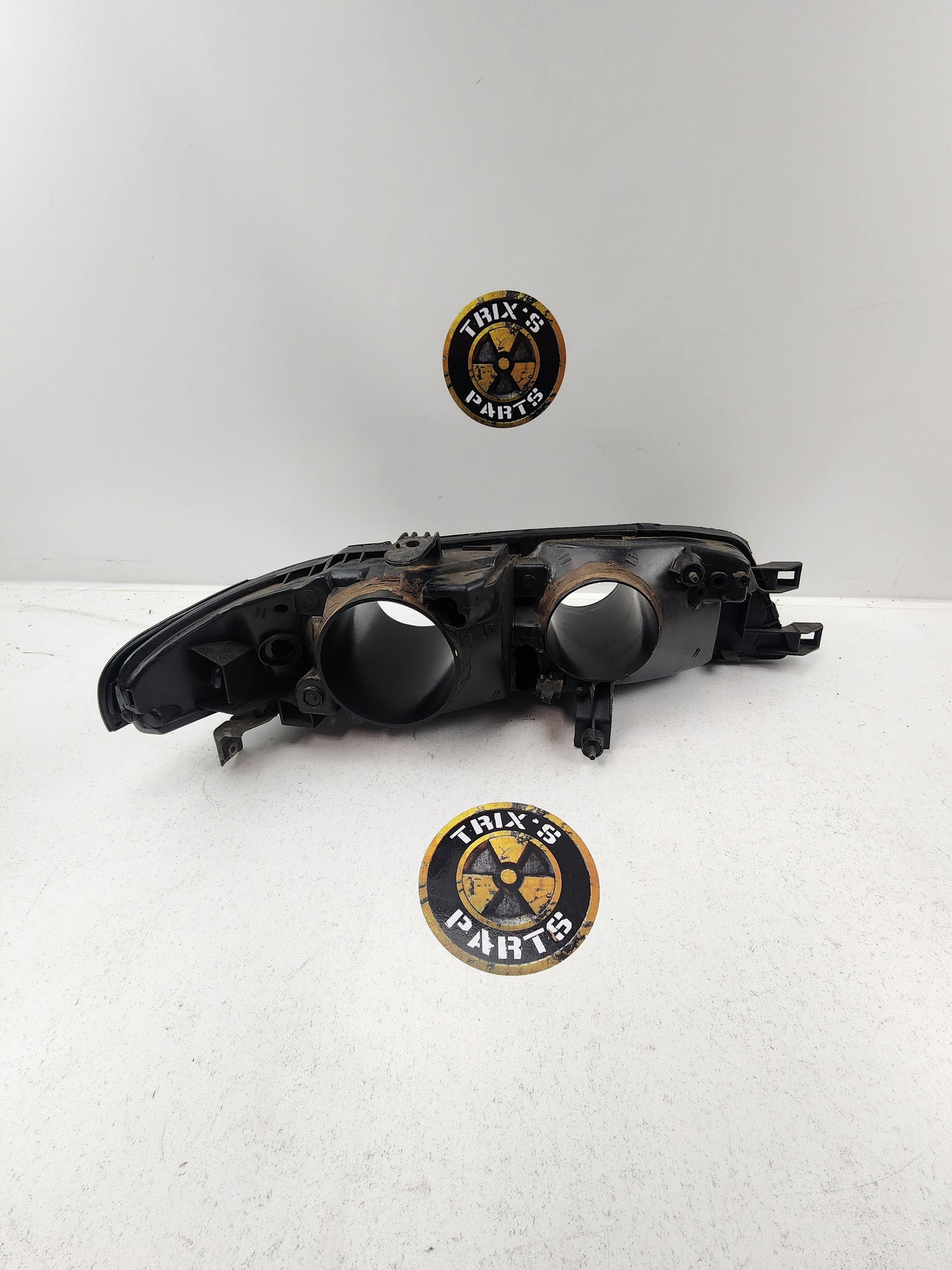 Custom Ducted Passenger S2 R33 Headlight