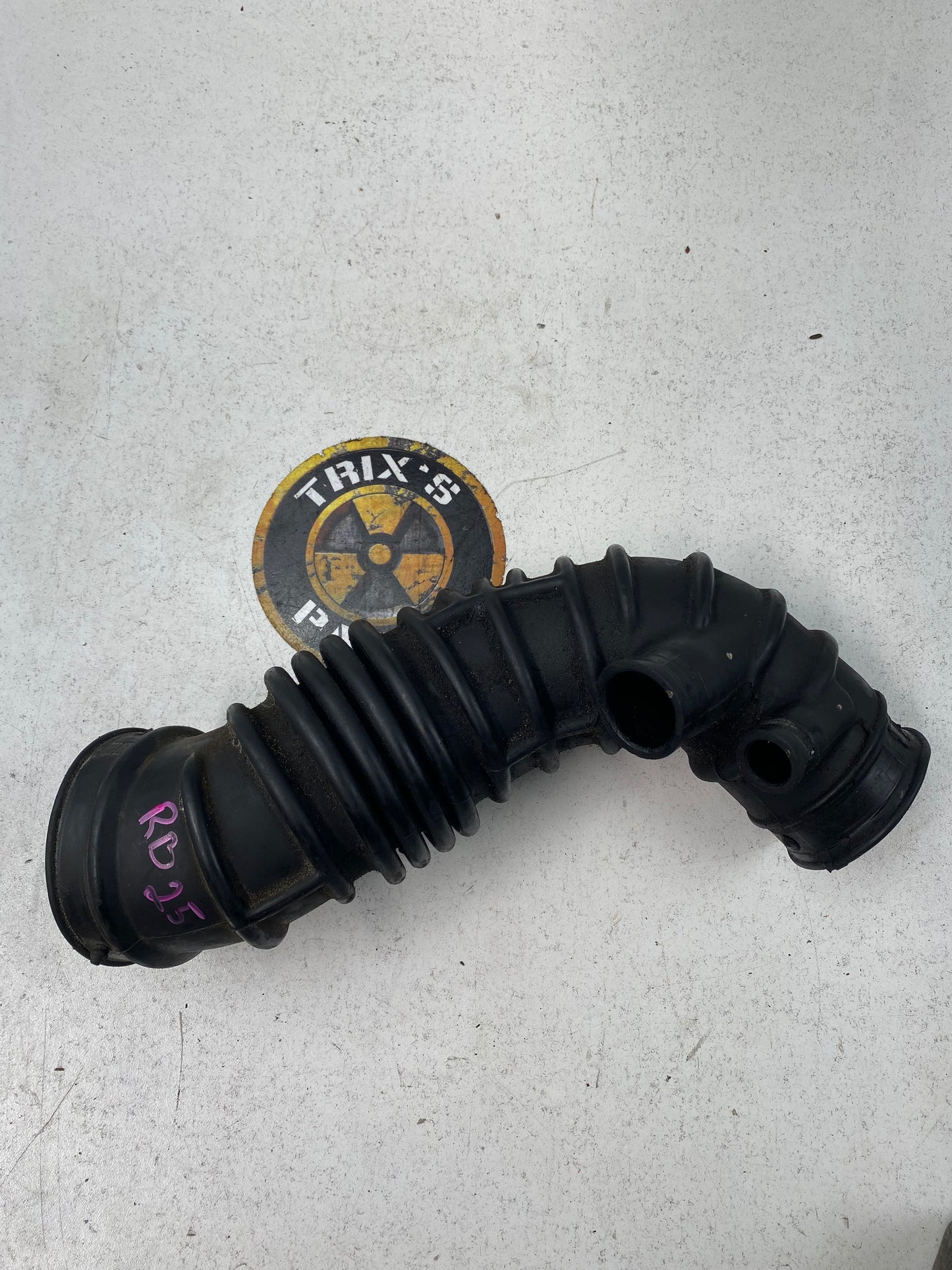 RB25DET Factory Rubber Intake