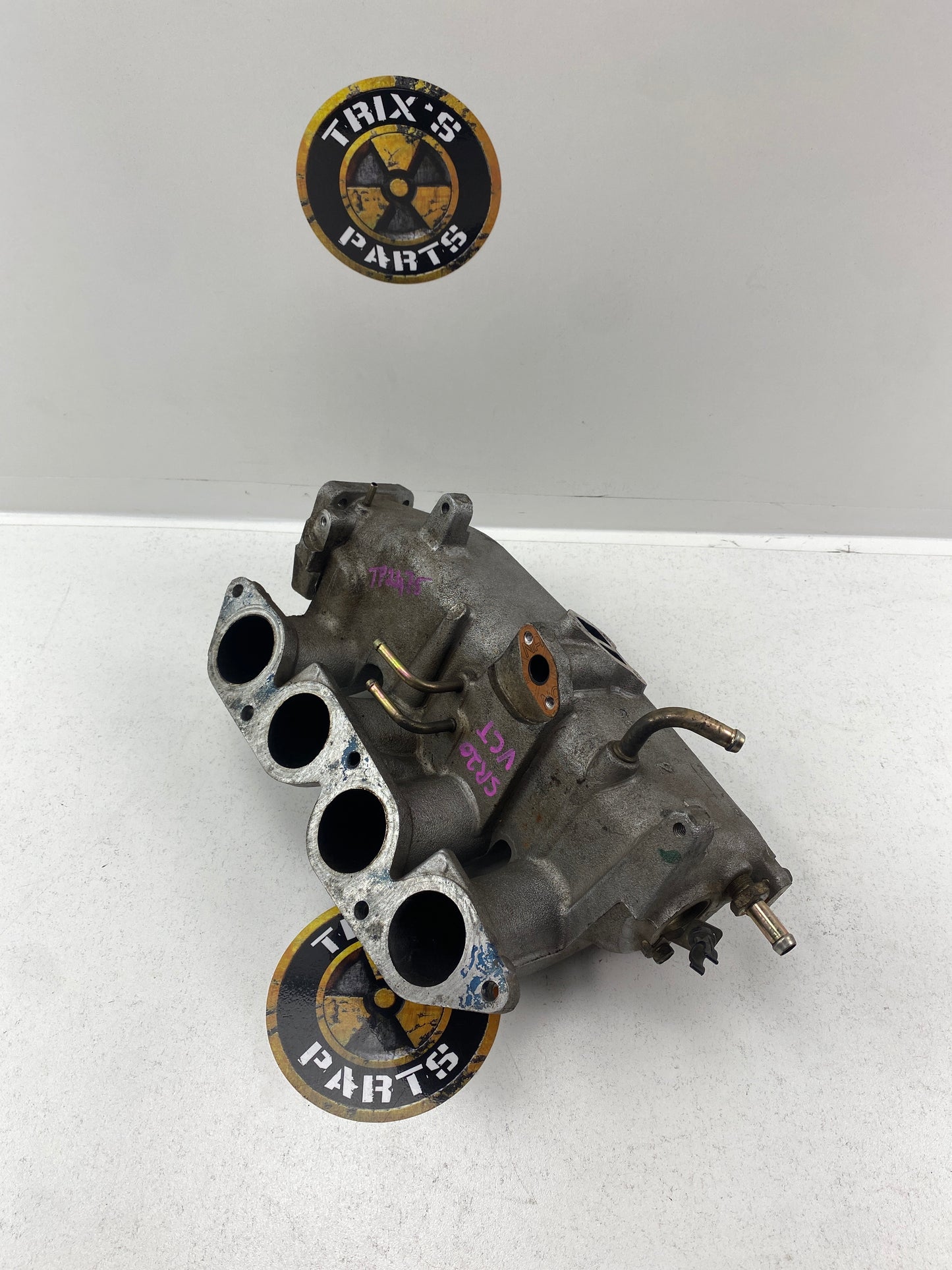 Used Good Condition Top Bare VCT Intake Manifold to Suit S14 and S15 Silvia SR20DET