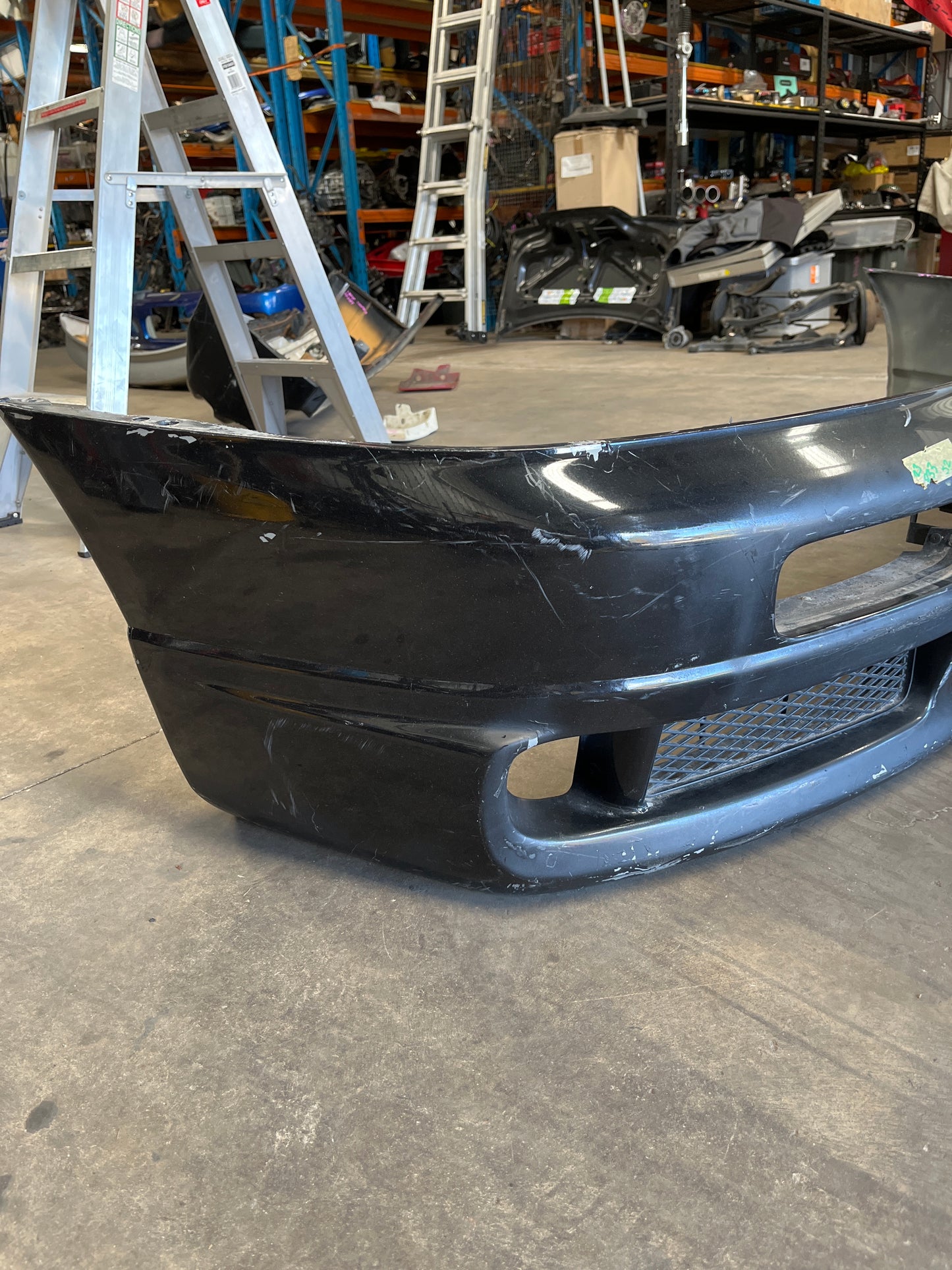 Standard R33 S1 OEM, Genuine Stock Front Bar With Mesh