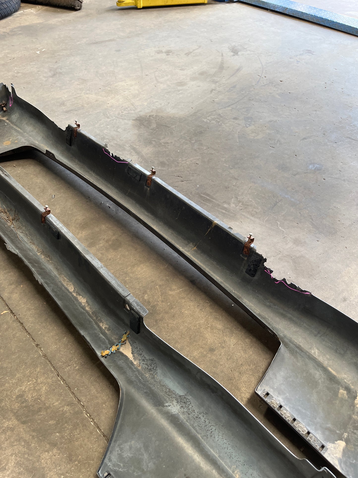 Standard R32 Mspec Coupe, Plastic and Fibreglass Side Skirts Pair (Track Spec)