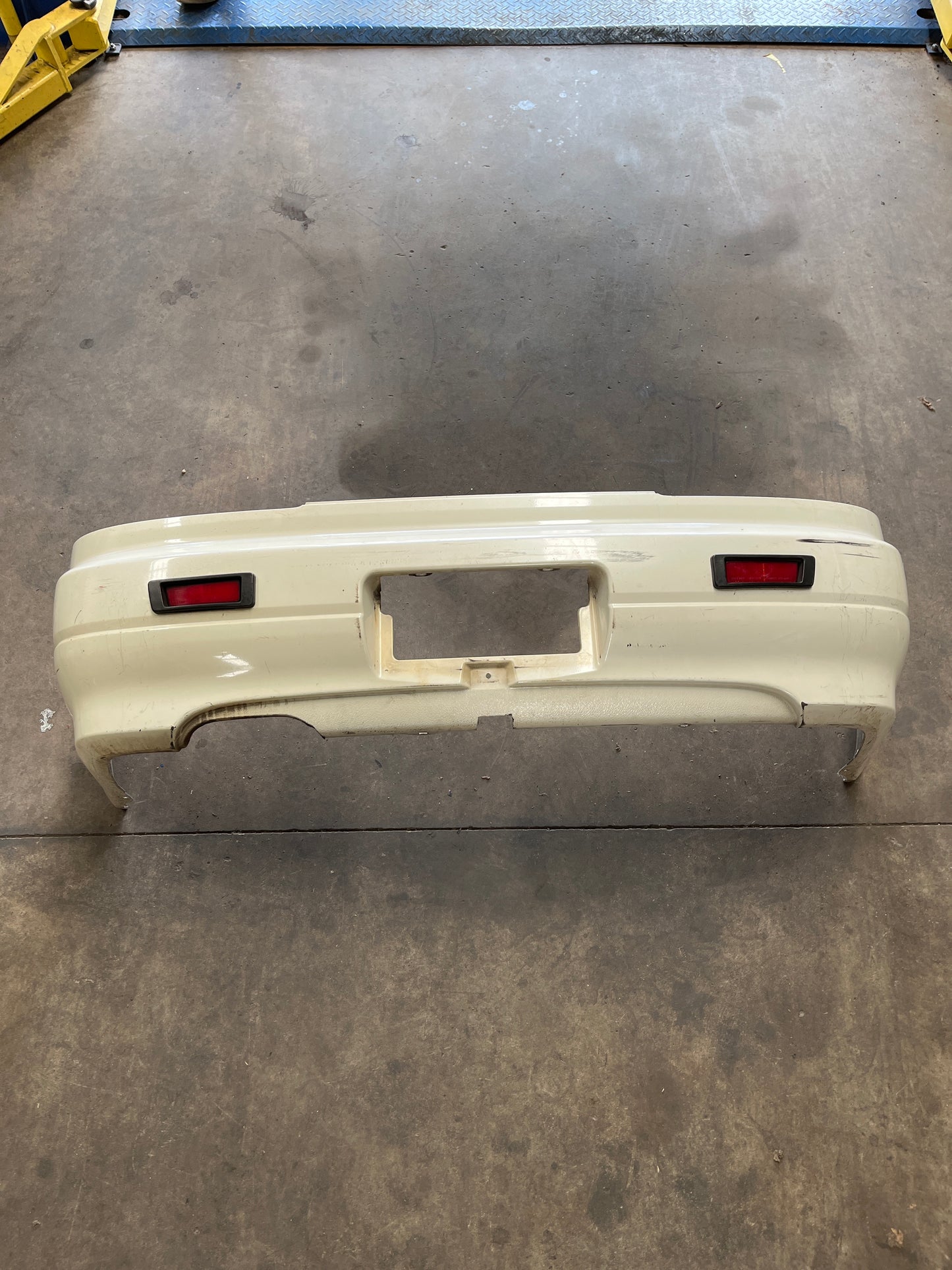 Standard Nissan ADM S15 Silvia Plastic Rear Bar