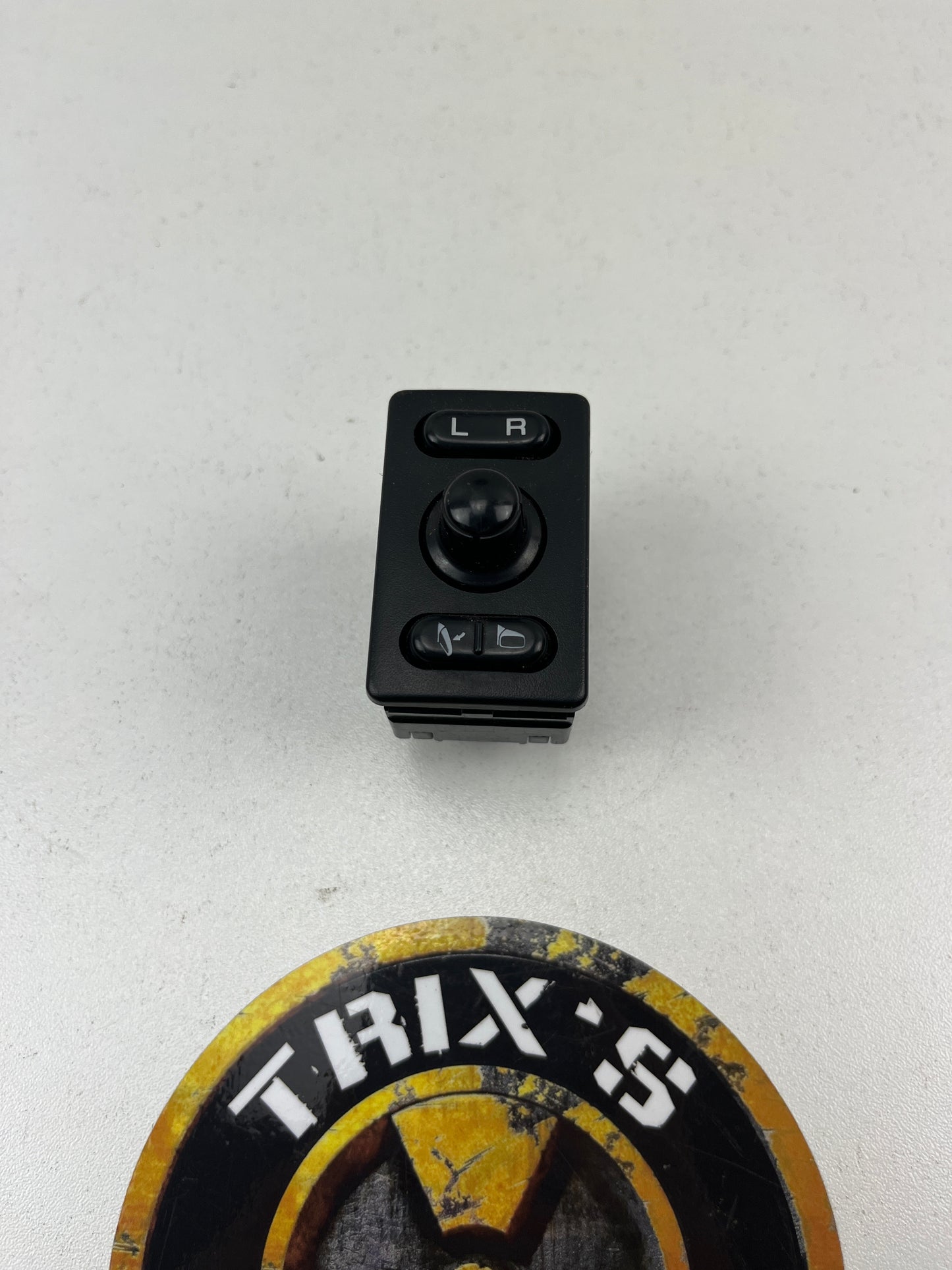 R33 S2 Coupe Mirror Switch Only, Driver Side, Grade B