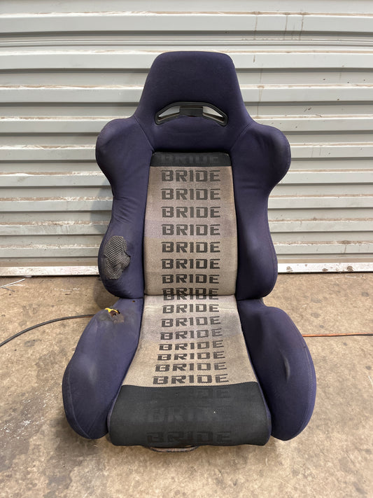 Genuine Bride Brix 1.5 Seat With Genuine Bride S Chassis Drivers Rail
