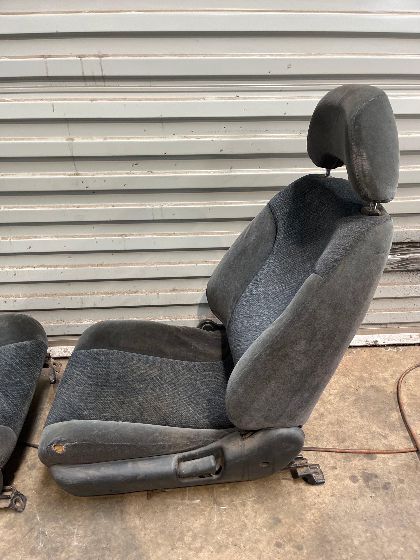 Standard Front Seats With Rails Pair - R32 Skyline