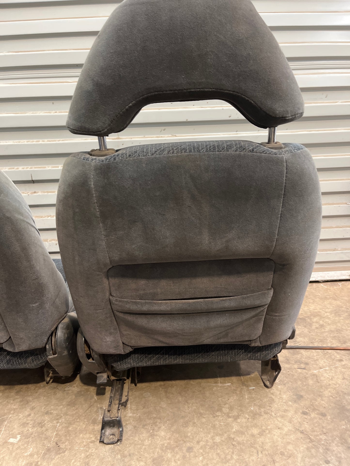 Standard Front Seats With Rails Pair - R32 Skyline