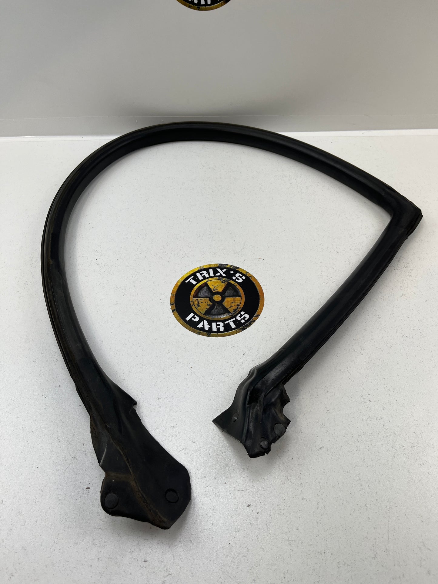 Used Passenger Side Door Rubber For R33 Skyline