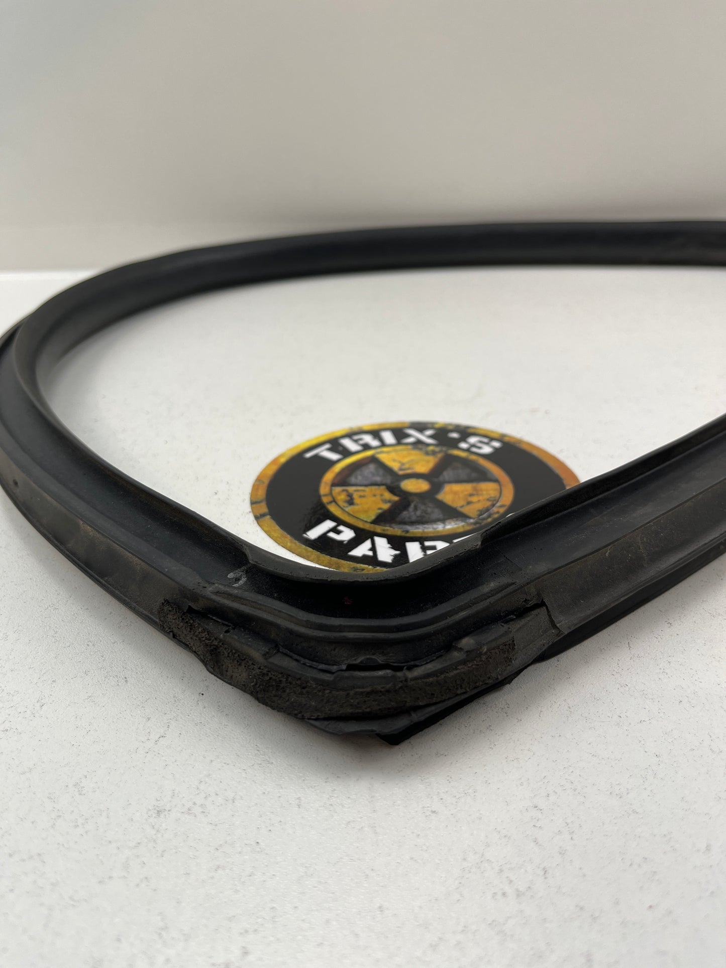 Used Passenger Side Door Rubber For R33 Skyline