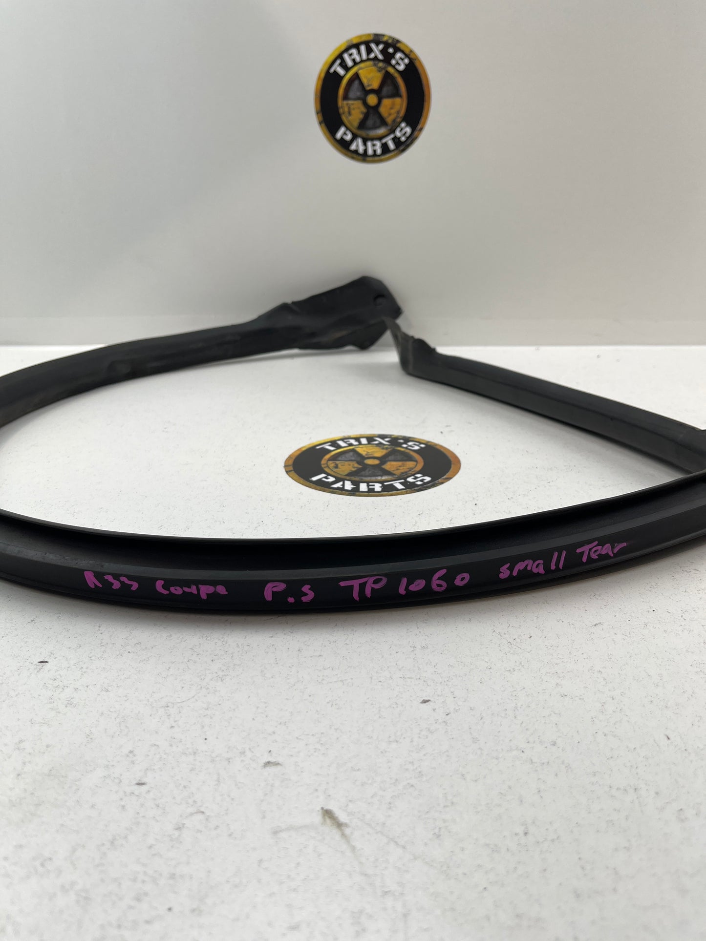 Used Rubber Passenger Side Door Seal For R33 Coupe