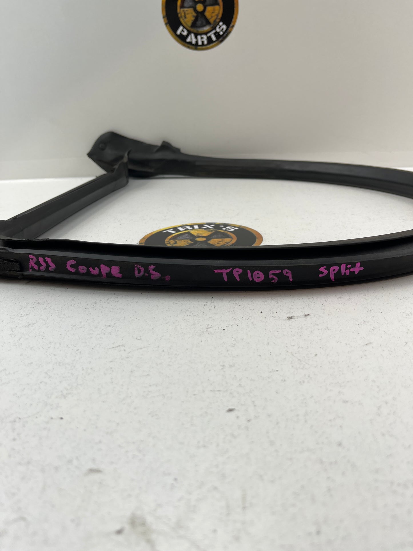 Used Rubber Driver Side Door Seal For R33 Coupe