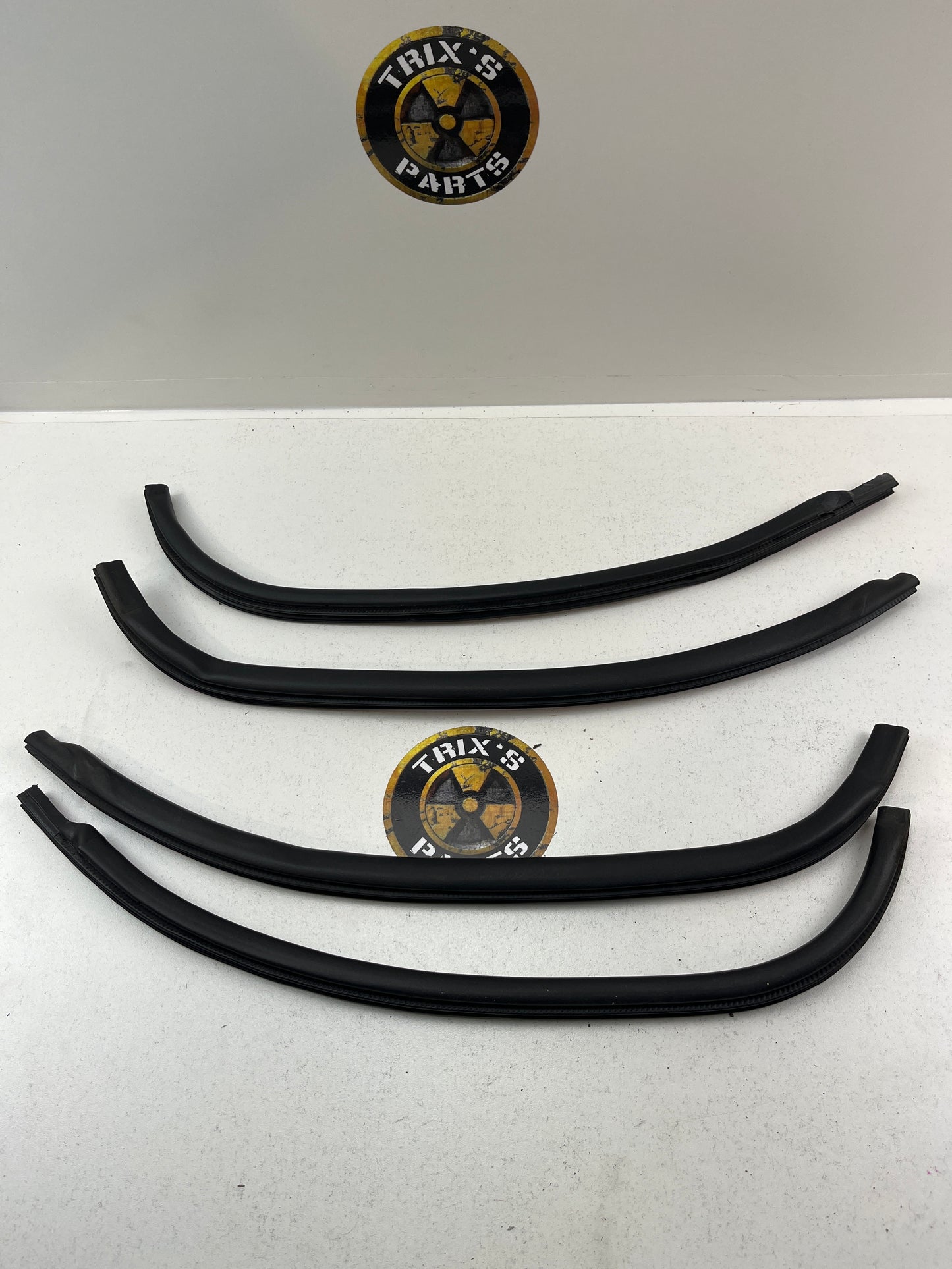 Used Rubber Seal Kit - For Boot, Bonnet and Doors R33 S2 Coupe