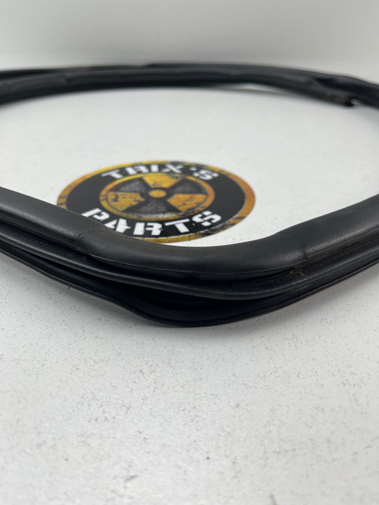 Used Rubber And Pinch Mould - Rear Driver Side Door Seal For R33 S2 Skyline Sedan (Split)