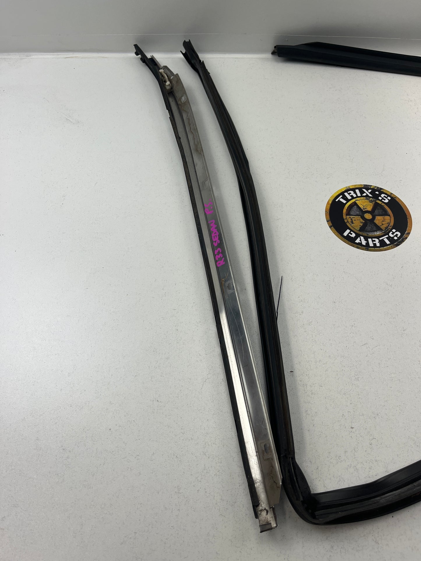 Used Rubber And Metal Weather Strip - Passenger Side Door Seal For R33 Skyline Sedan