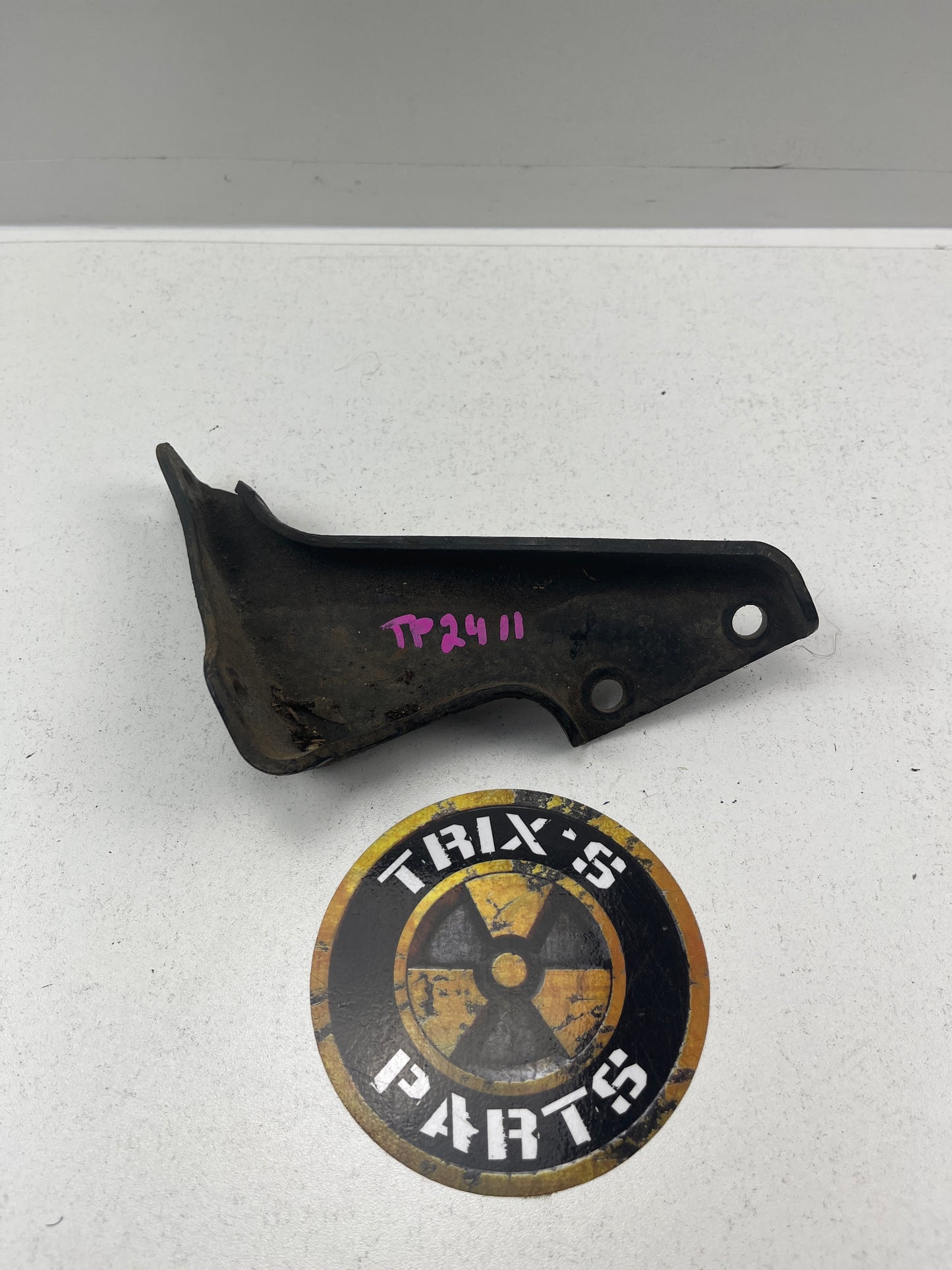 Factory Standard Engine To Gearbox Bracket Pair (Transmission Support) to Suit CA18