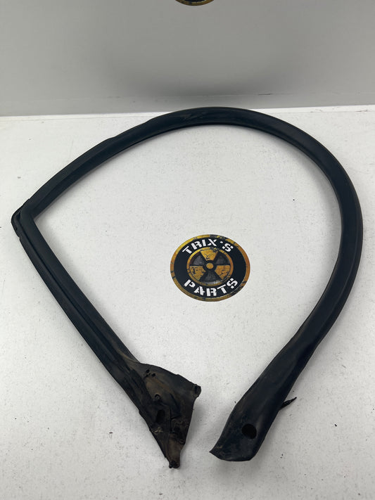Used Passenger Side Door Rubber For R32 Skyline Coupe