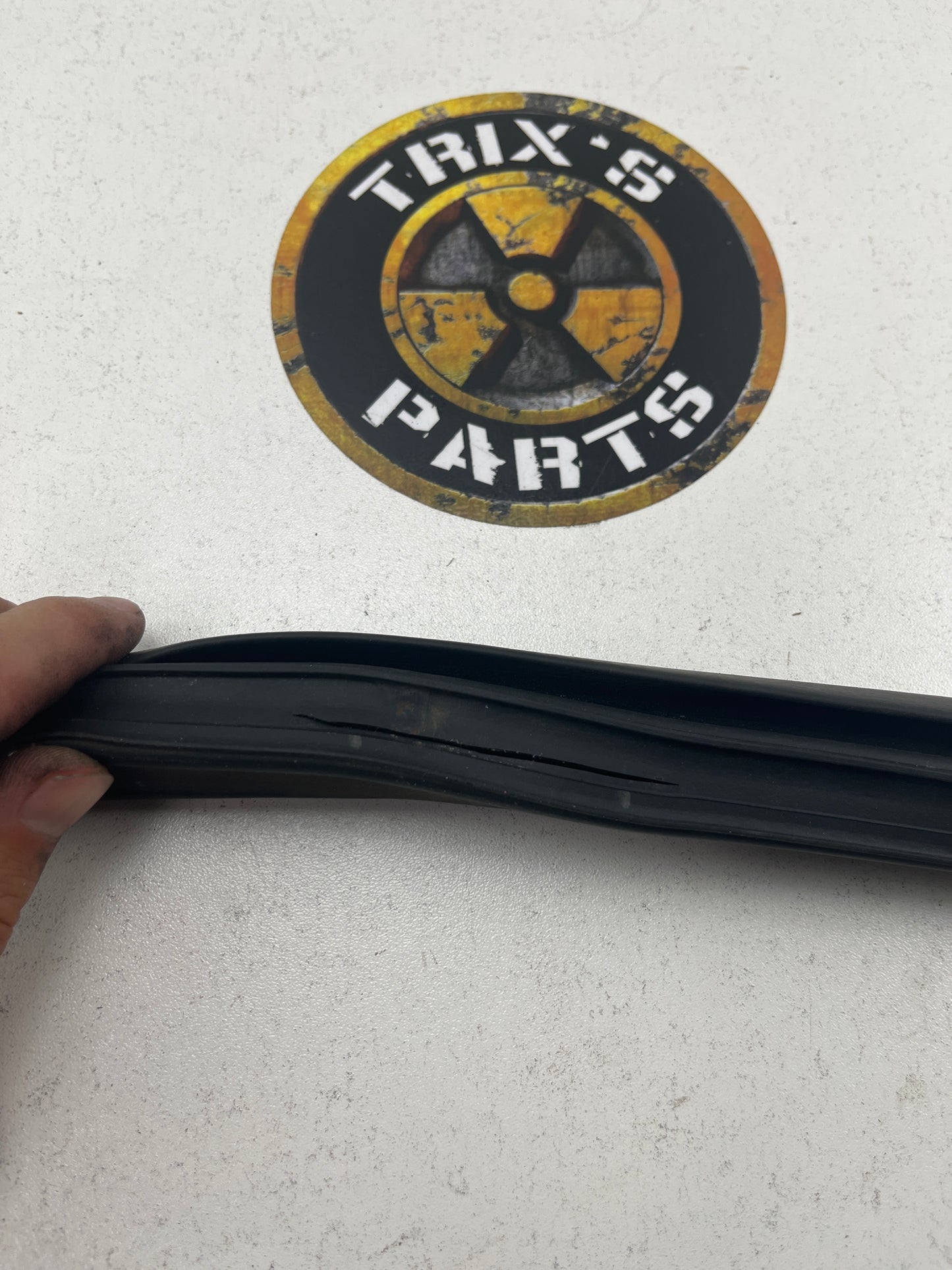 Used Passenger Side Door Rubber For R32 Skyline Coupe