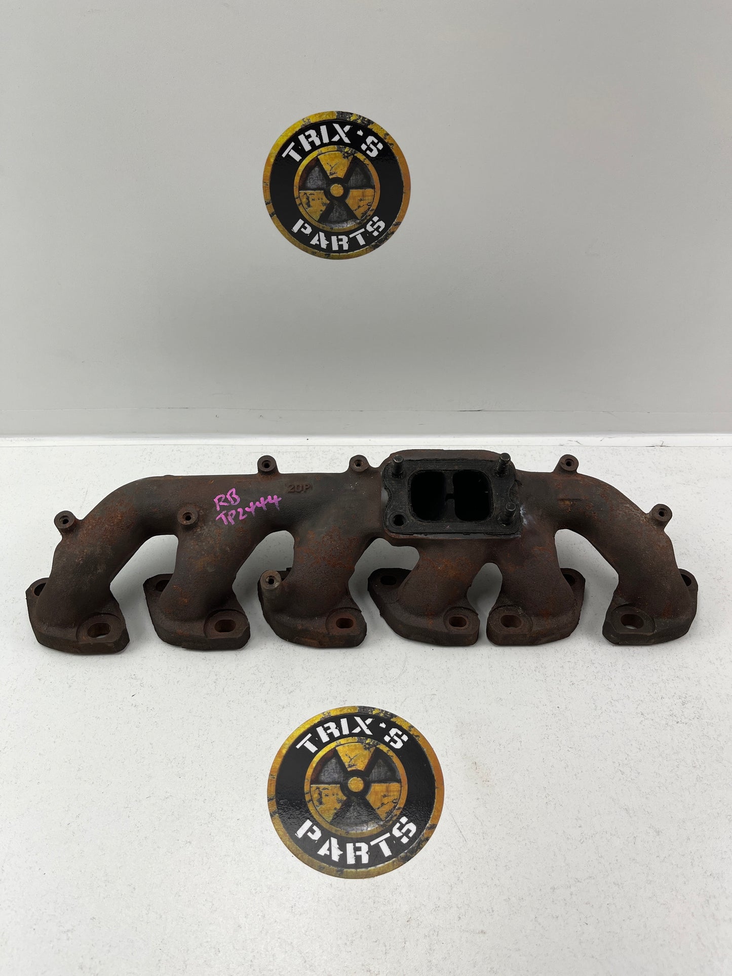 Used Good Condition Exhaust Manifold to Suit RB20DET and RB25DET Engine