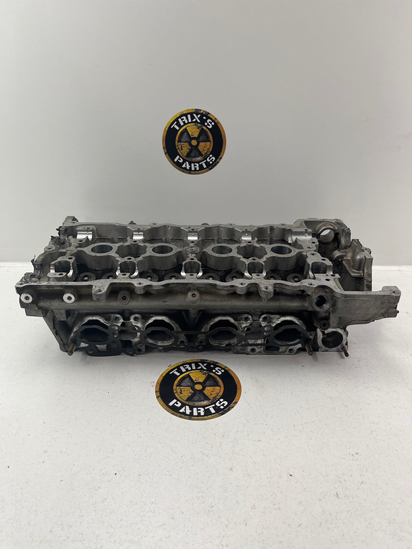 Used Good Condition Head SR20DET VCT with Valves and Springs