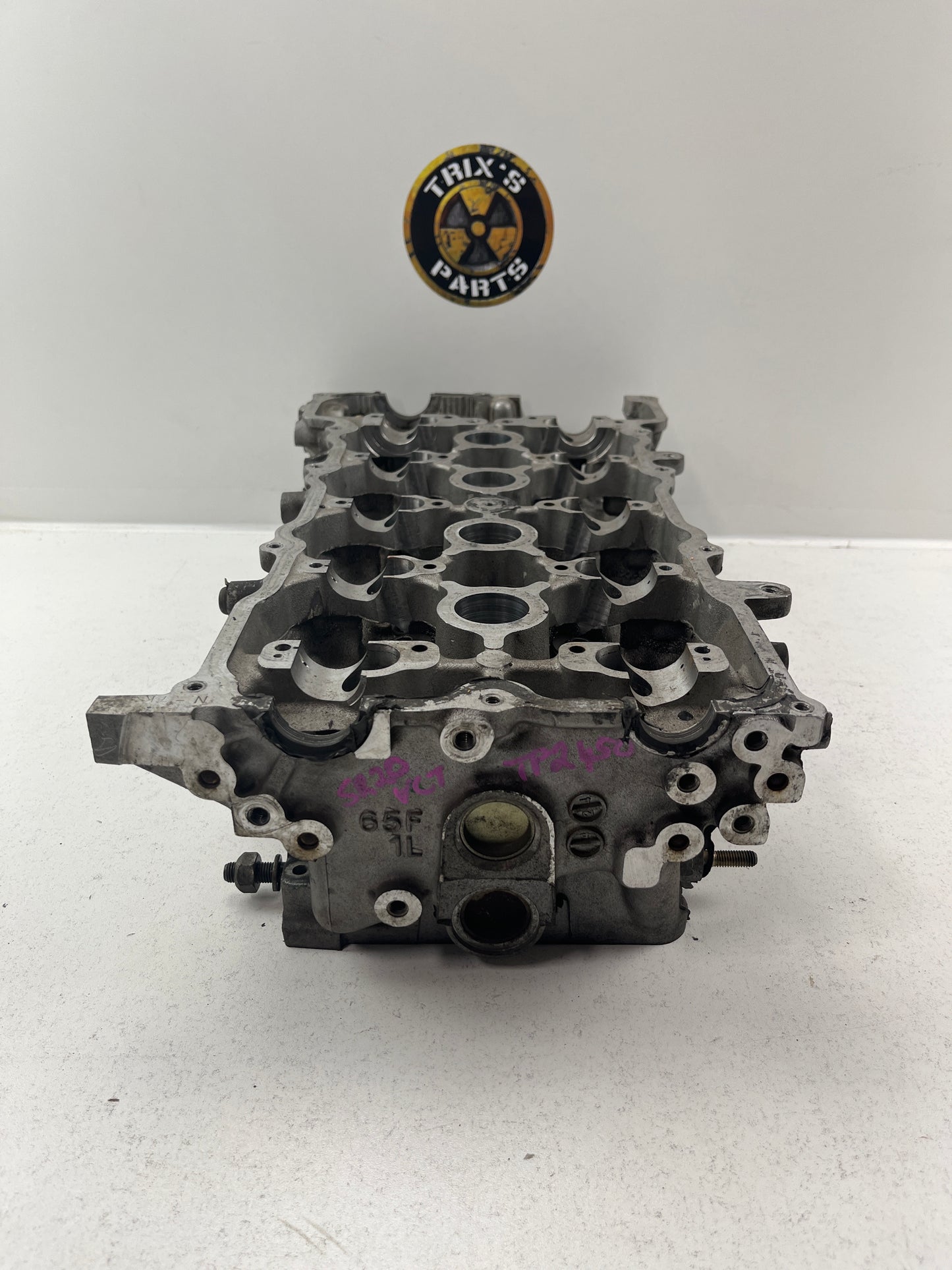 Used Good Condition Head SR20DET VCT with Valves and Springs