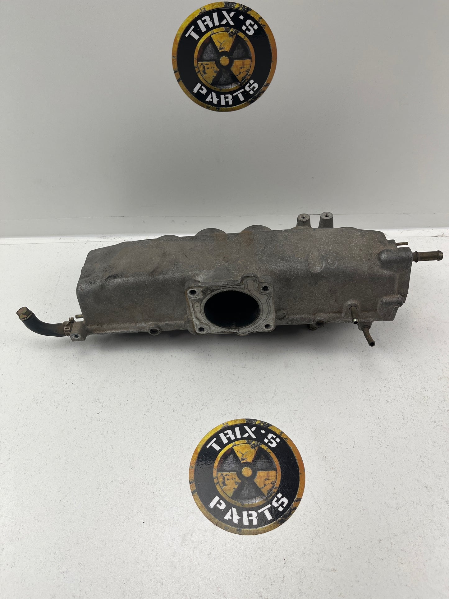 Used Top Bare Intake Manifold to Suit RB25DET and RB25DE Engines
