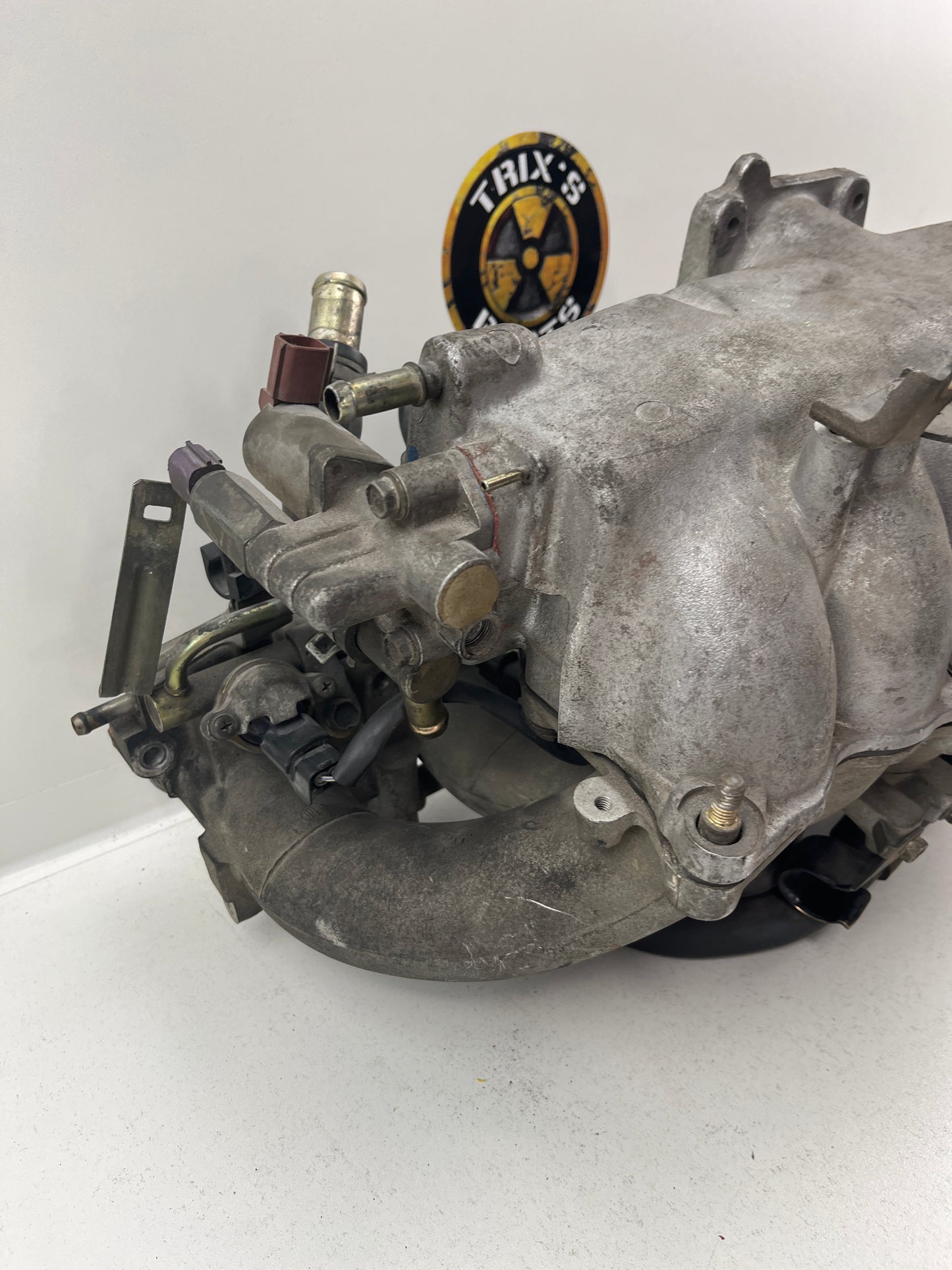Used Complete Intake Manifold (Missing Throttle Body) to Suit RB25DET and RB25DE Engines