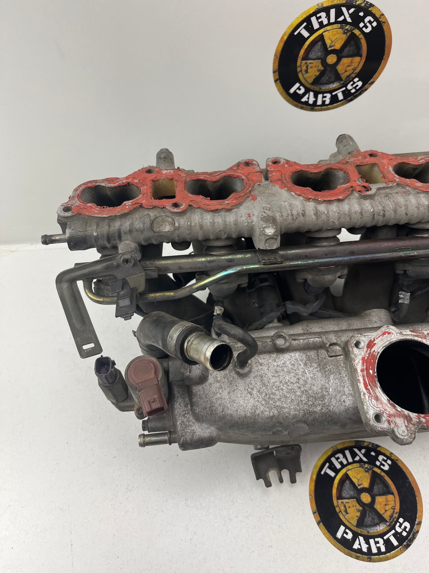 Used Complete Intake Manifold (Missing Throttle Body) to Suit RB25DET and RB25DE Engines