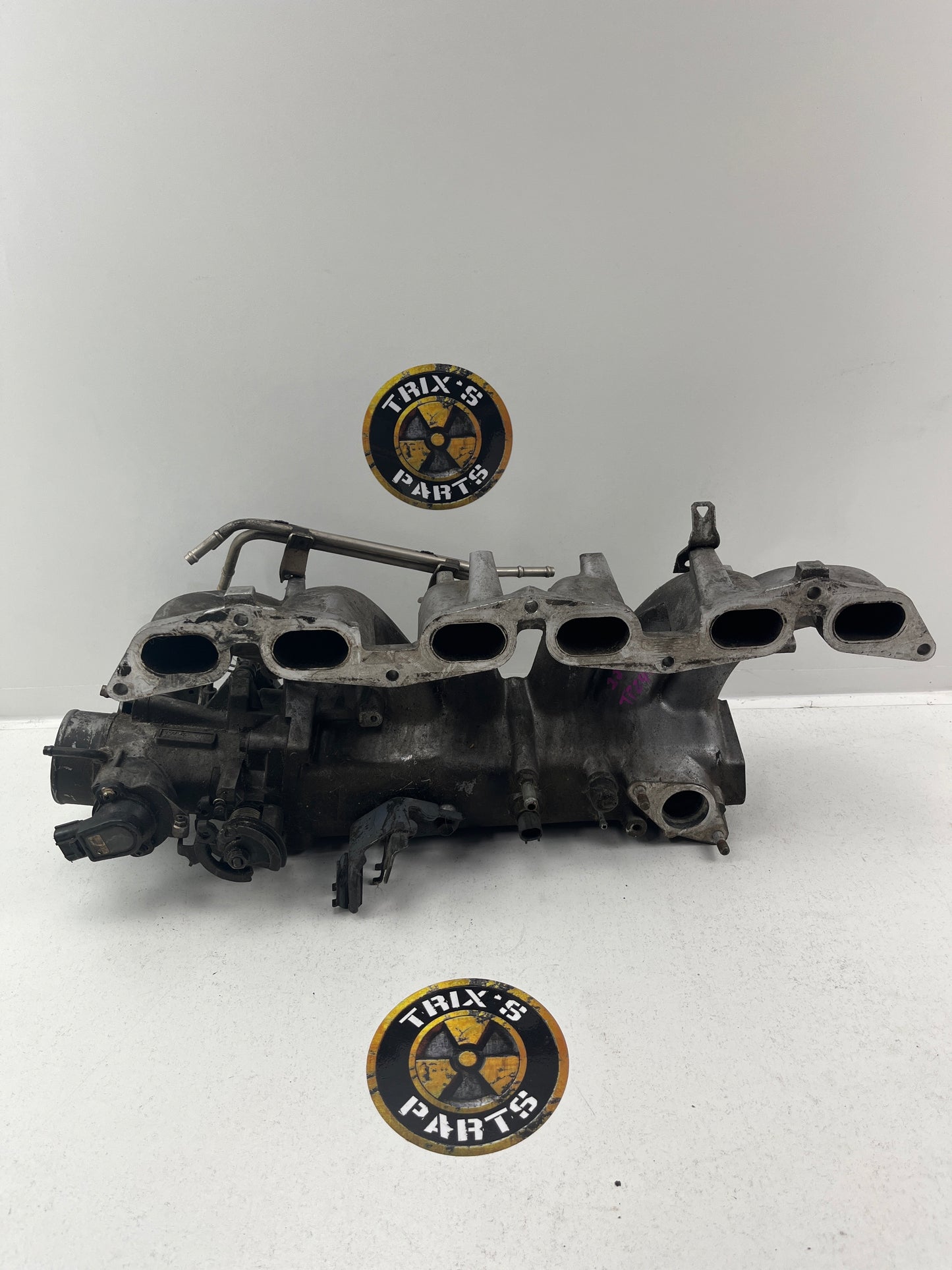 Used Incomplete Intake Manifold to Suit 1JZ Engine