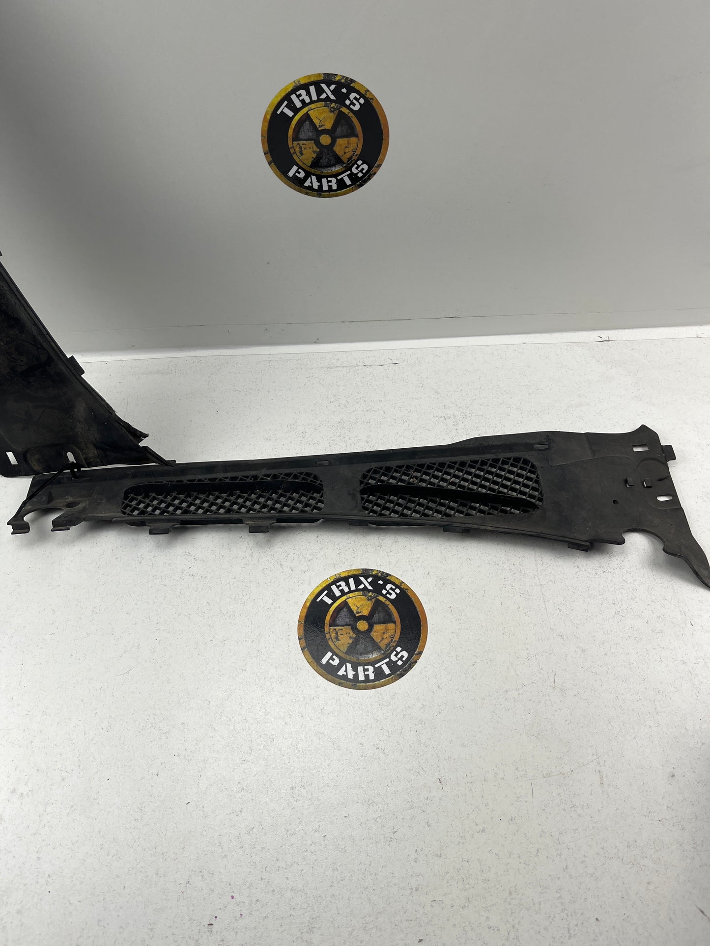 Standard Front Wiper Cowling Pair for S13 Silvia and 180sx