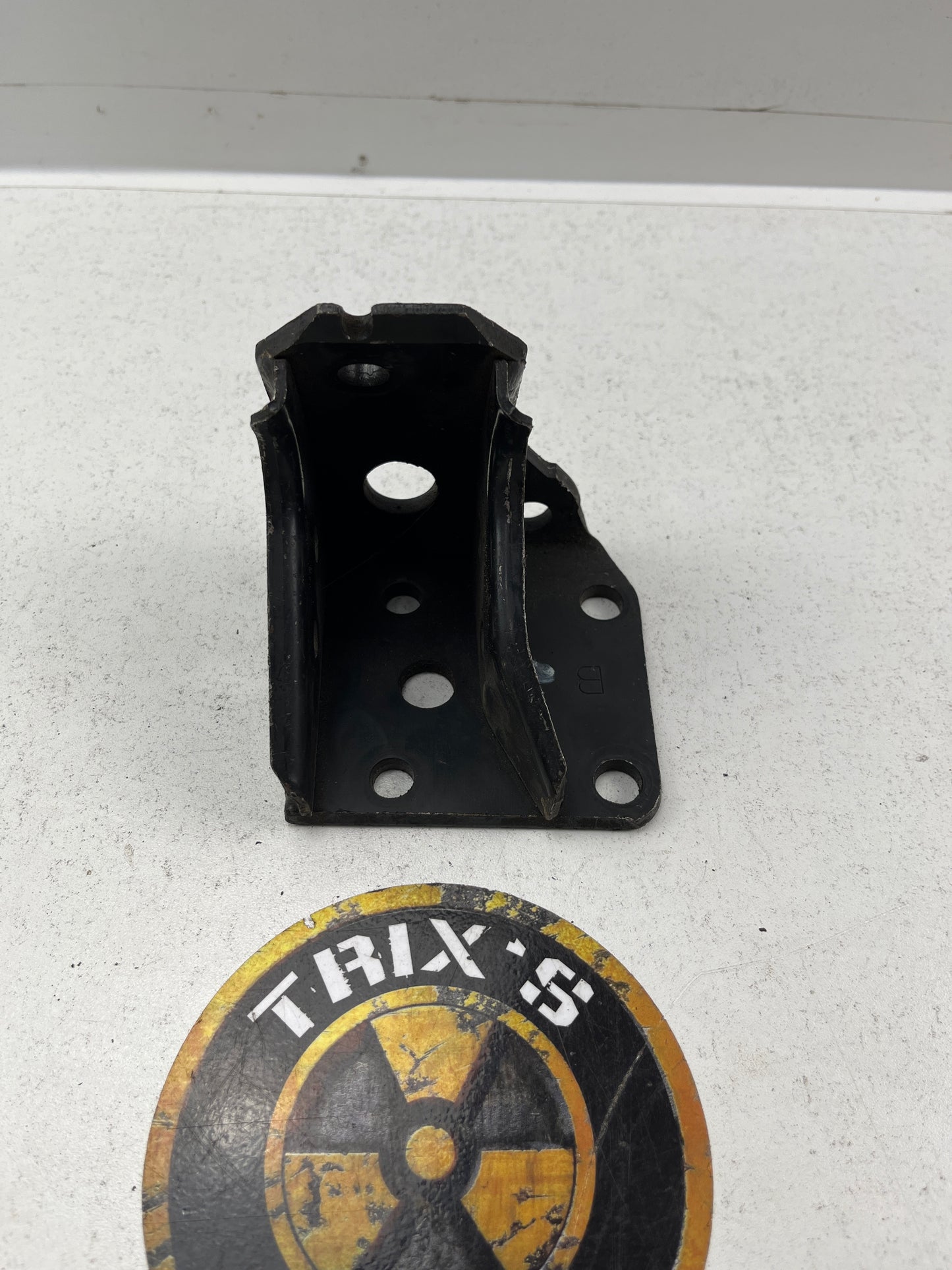 Standard Rb25 Engine Mount Bracket Passenger Side