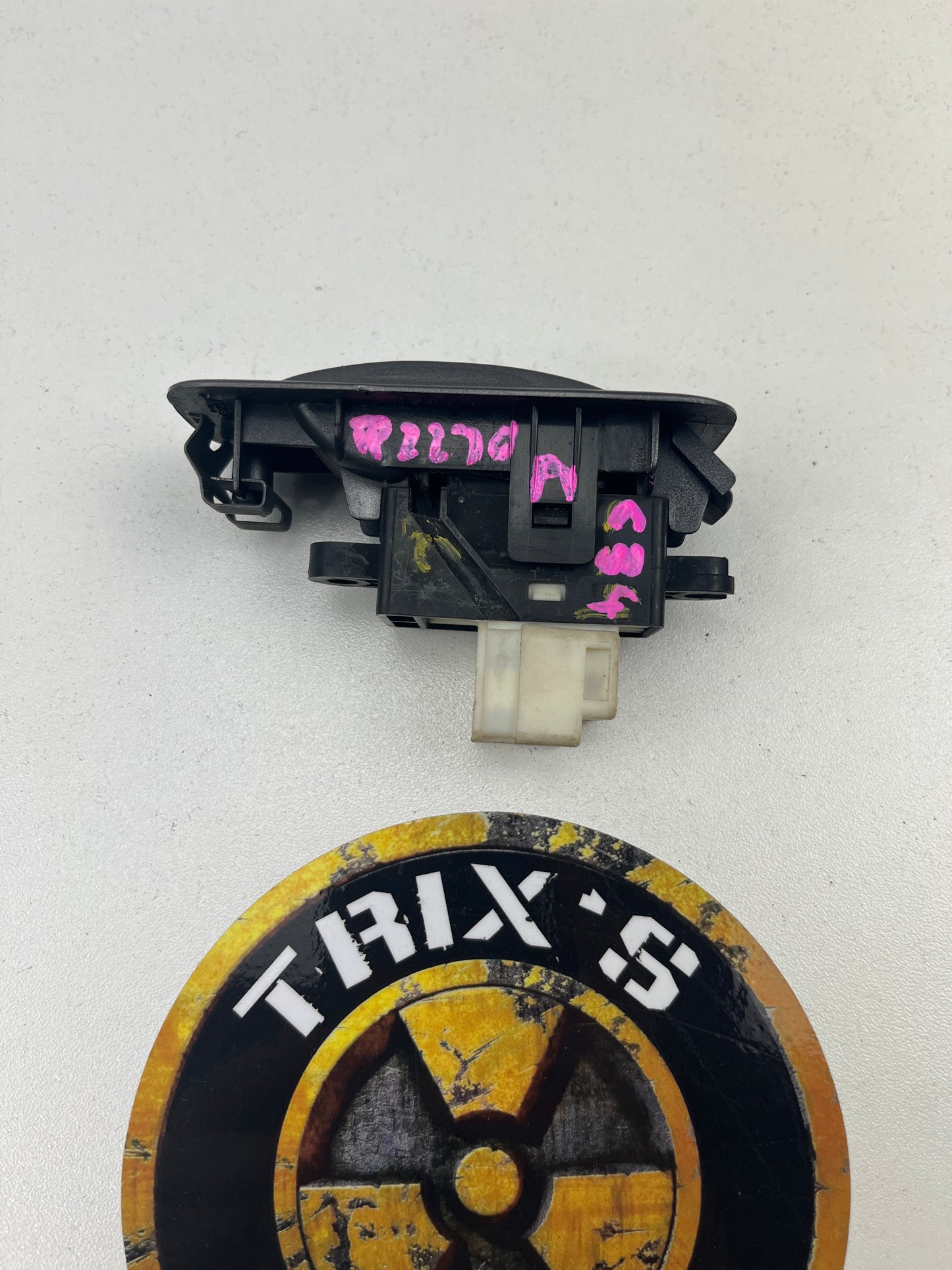 C34 Stagea Window Switch and Trim, Passenger, Grade A
